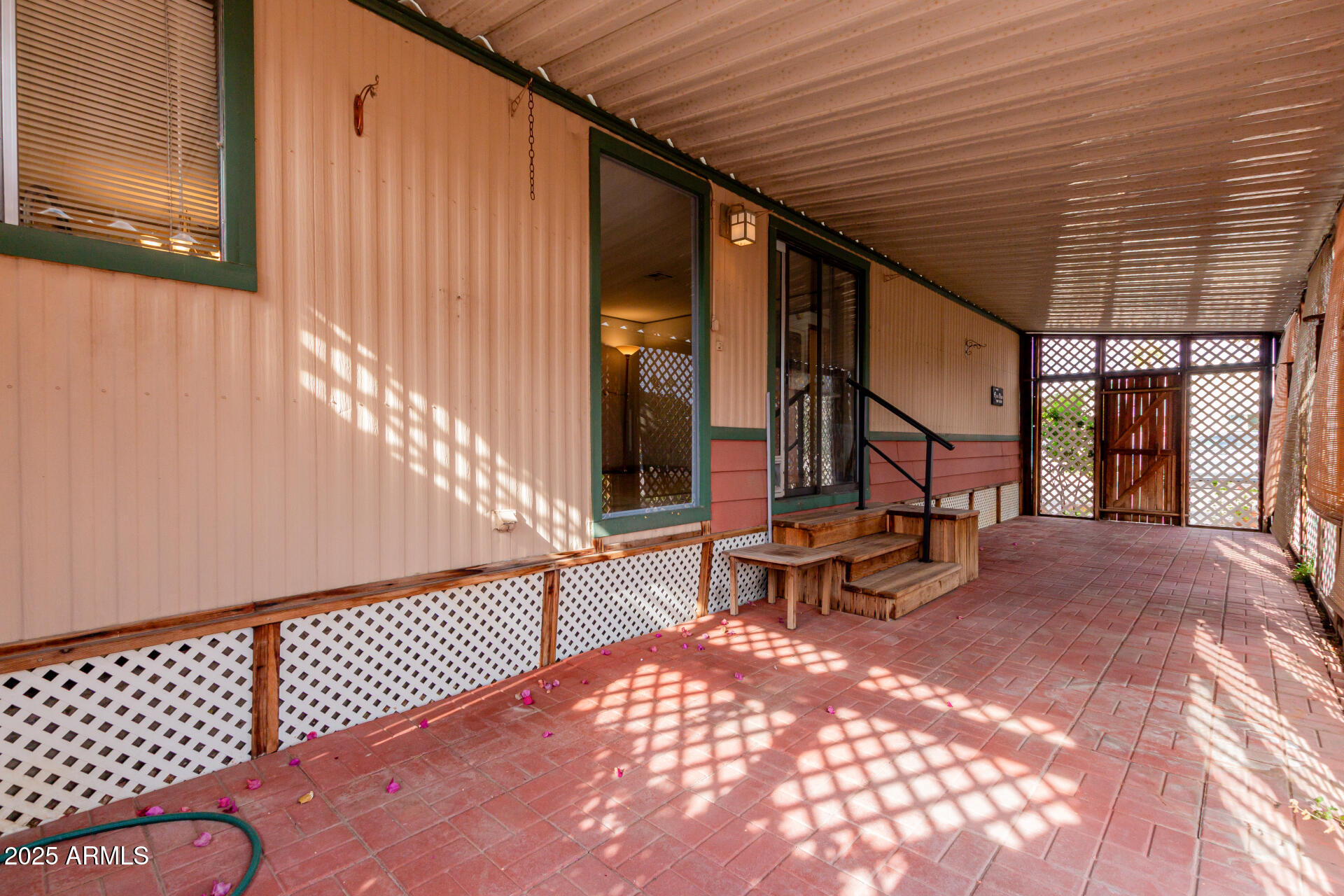 Phoenix North Mobile Home Park - Residential