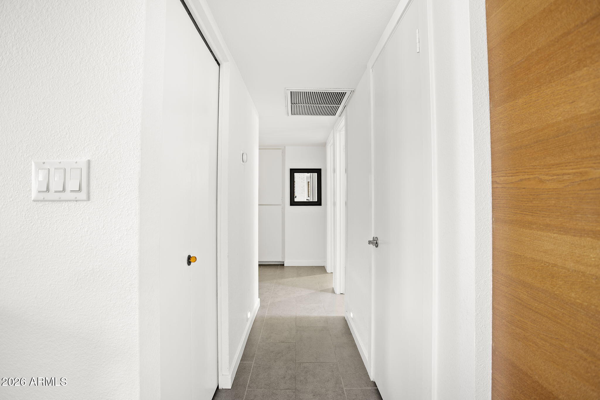 MELROSE PARADISE UNIT 6 - Residential Lease
