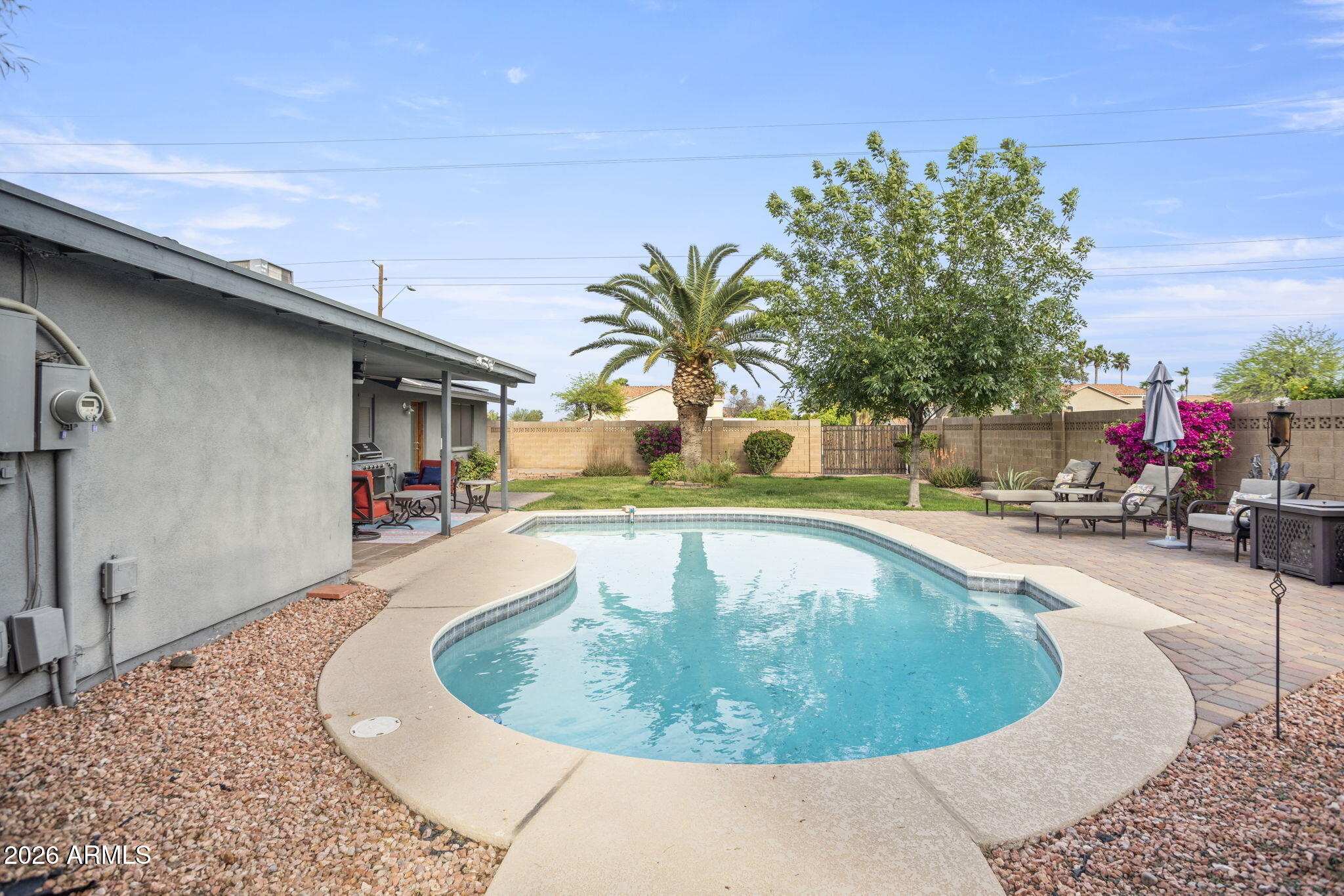 MELROSE PARADISE UNIT 6 - Residential Lease