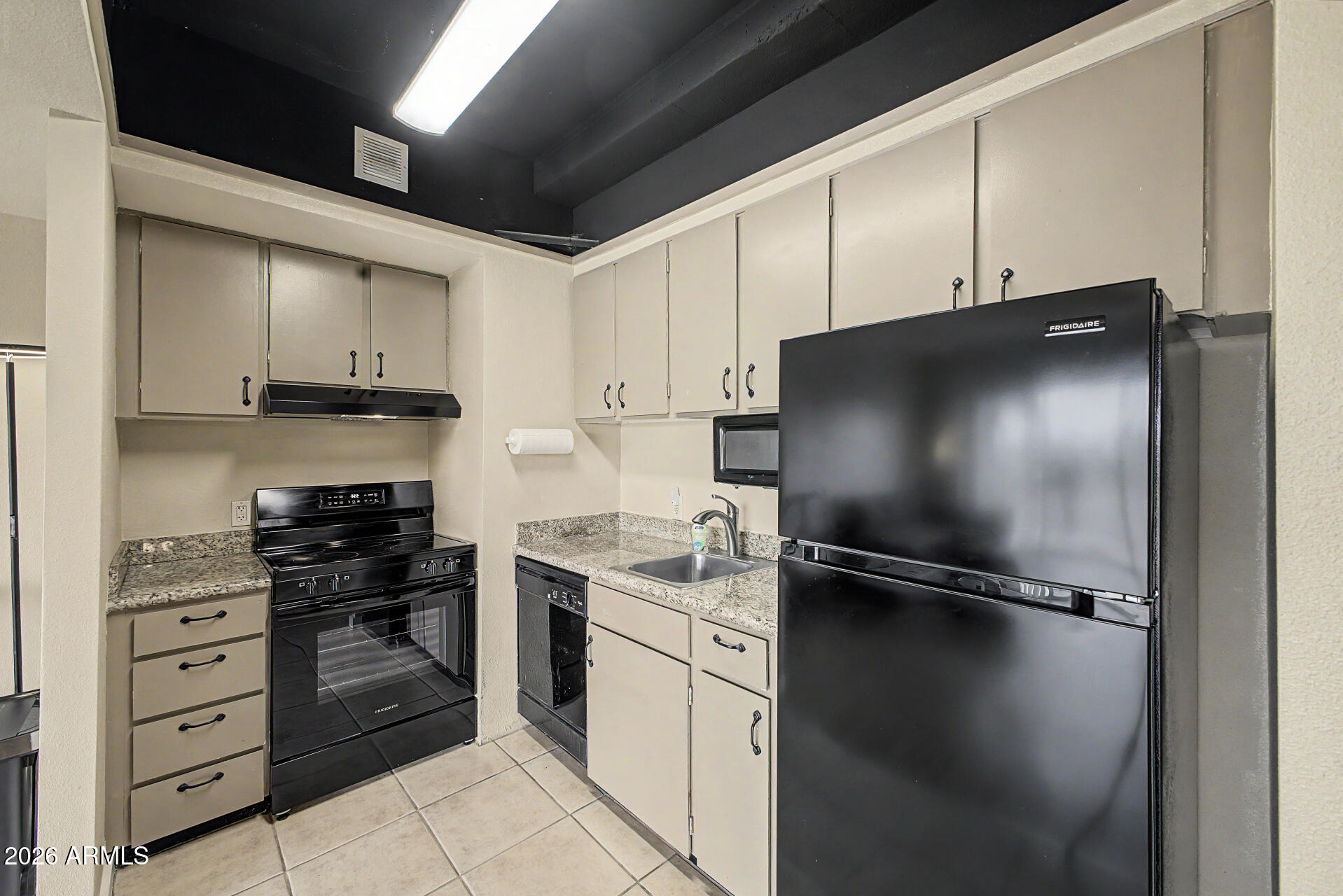 LANDMARK TOWERS CONDOMINIUM - Residential
