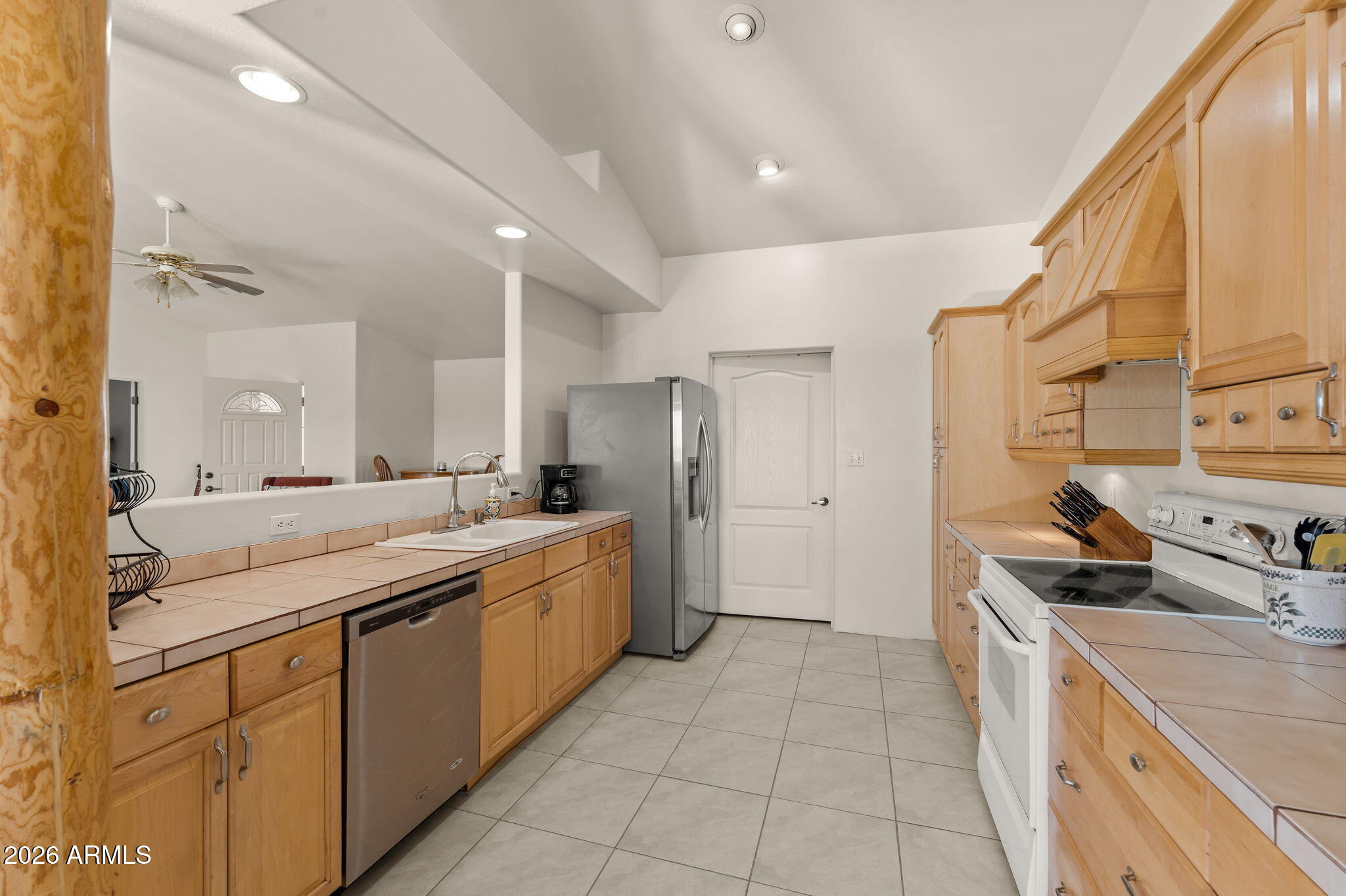 VISTA ROYALE - Residential