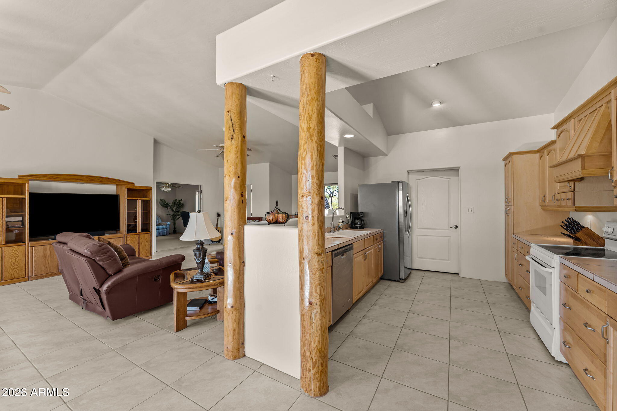 VISTA ROYALE - Residential