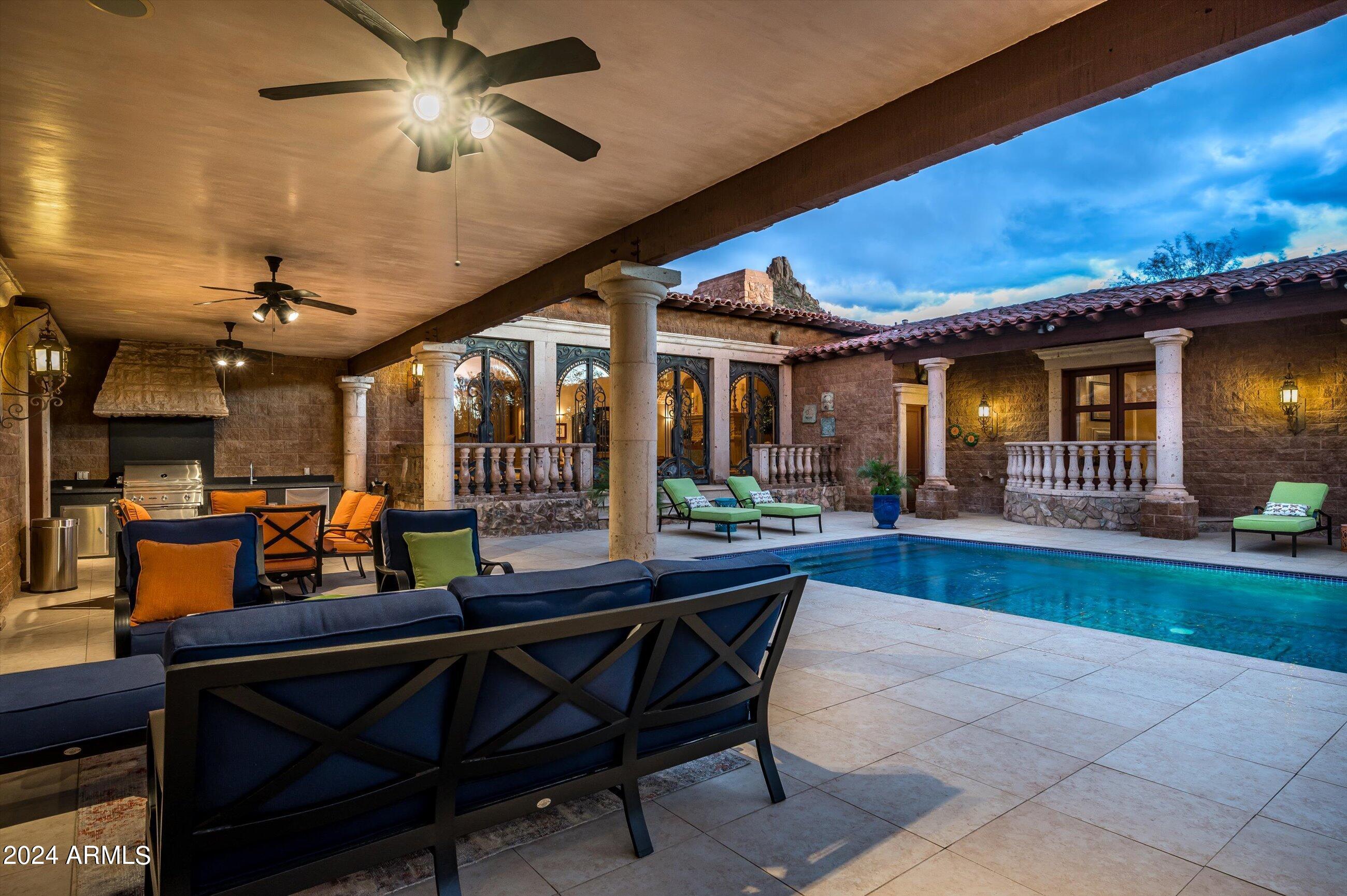 ESTANCIA - Residential