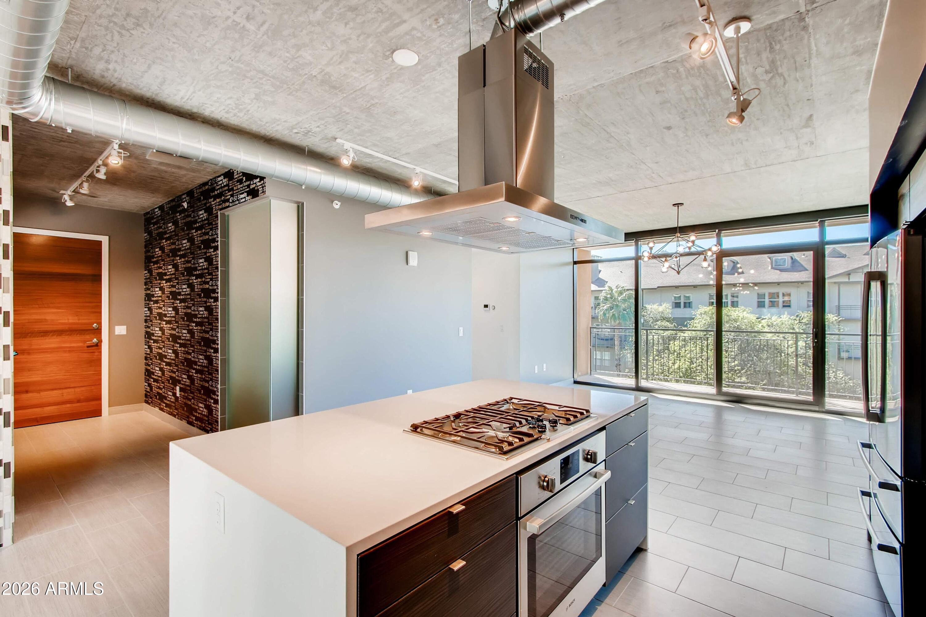 PORTLAND ON THE PARK CONDOMINIUMS 1ST AMD - Residential