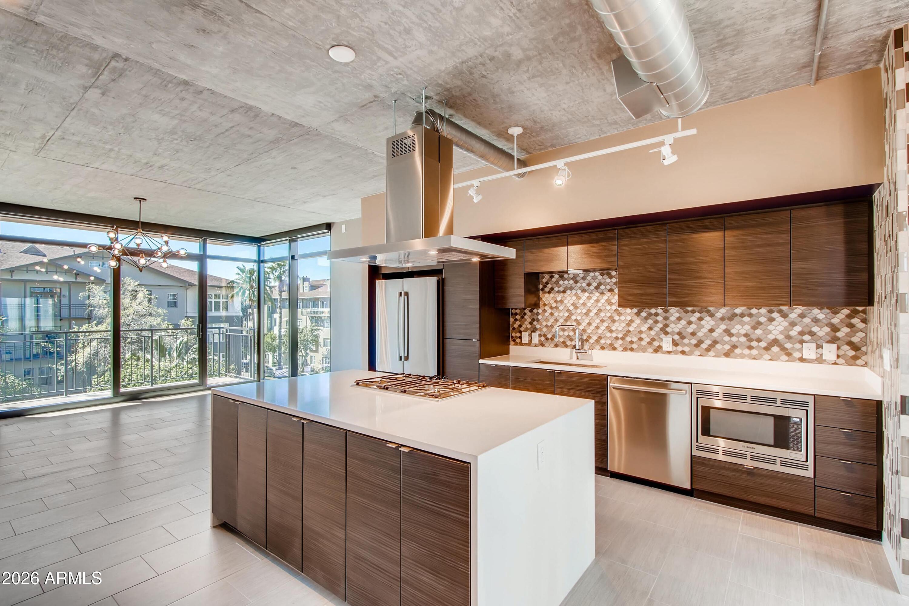PORTLAND ON THE PARK CONDOMINIUMS 1ST AMD - Residential
