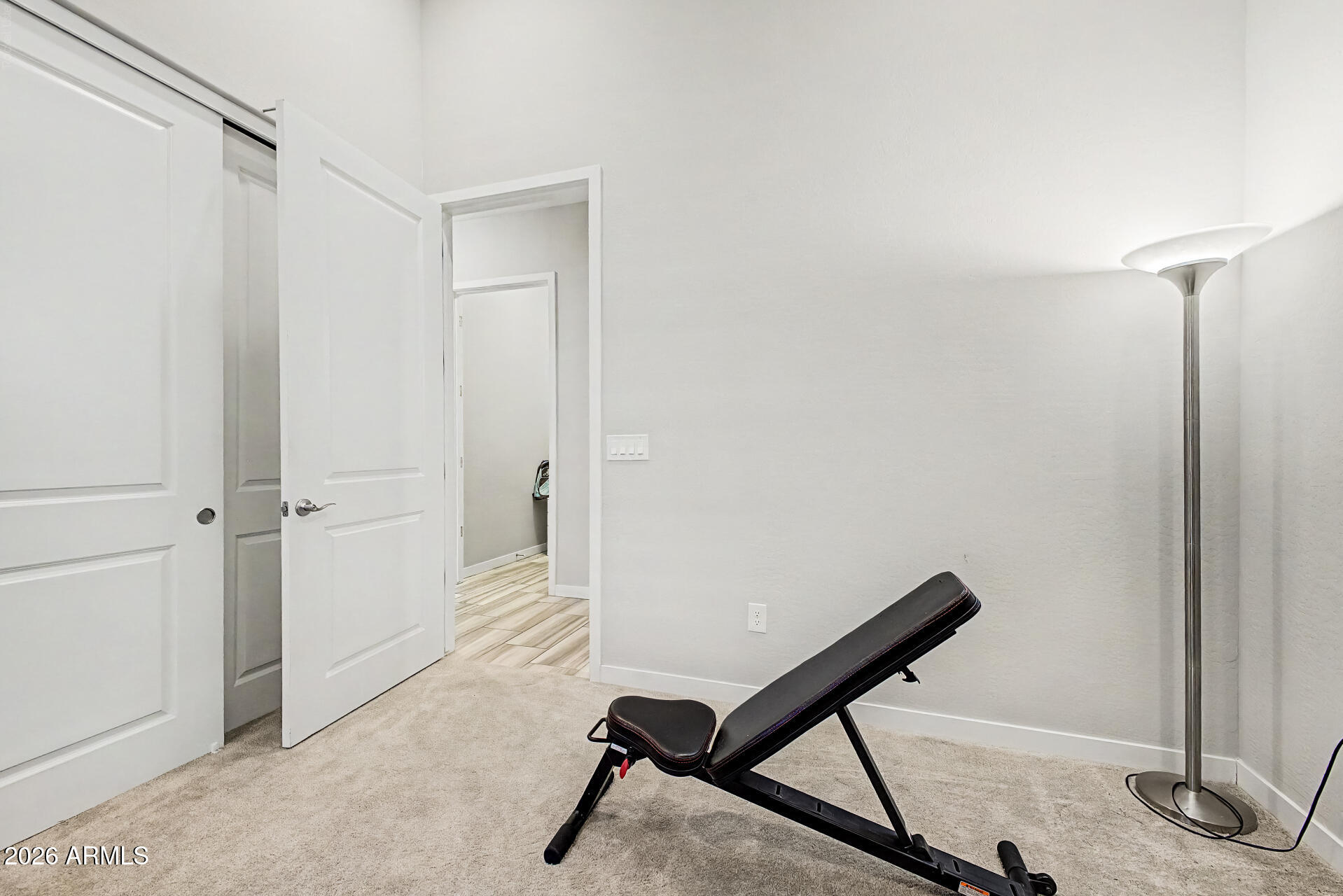 VANTAGE CONDOMINIUM PHASE 2 REPLAT - Residential