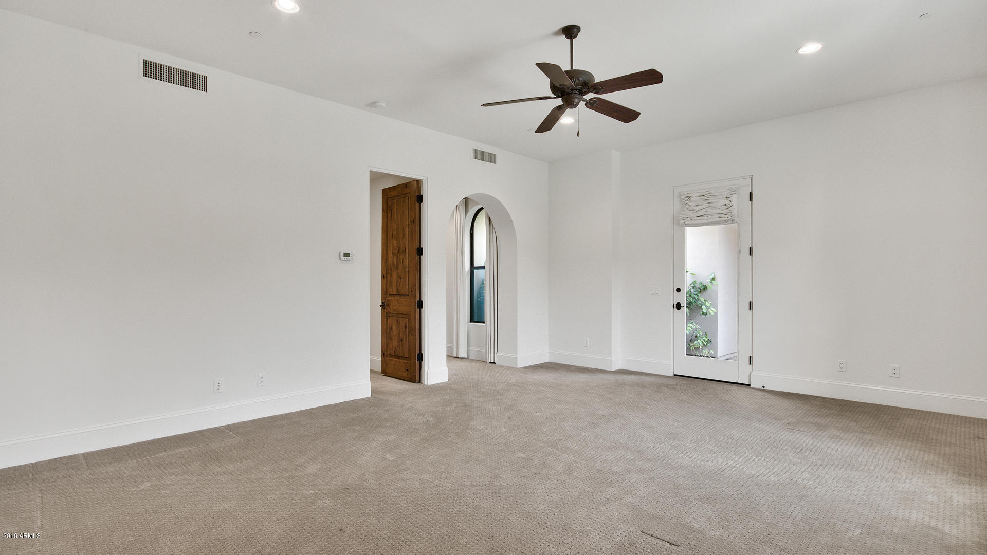 MOUNTAIN VIEW - Residential