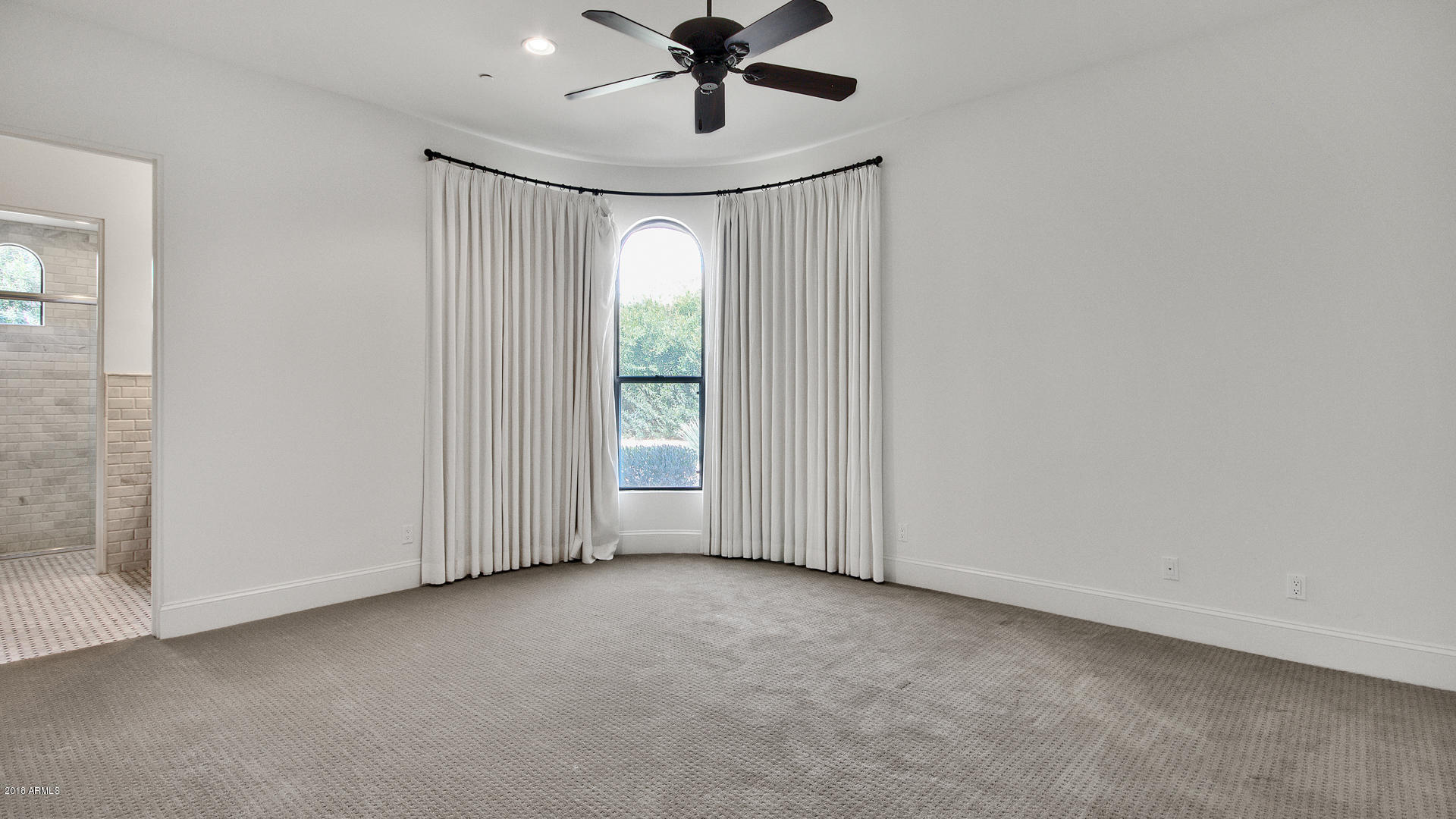 MOUNTAIN VIEW - Residential