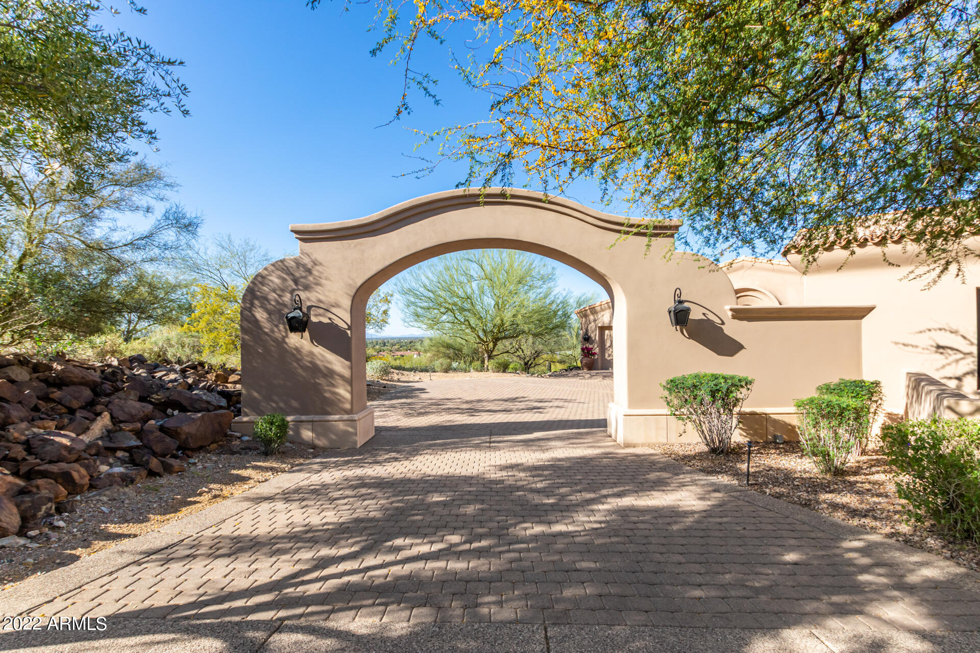 MUMMY MOUNTAIN PARK - Residential
