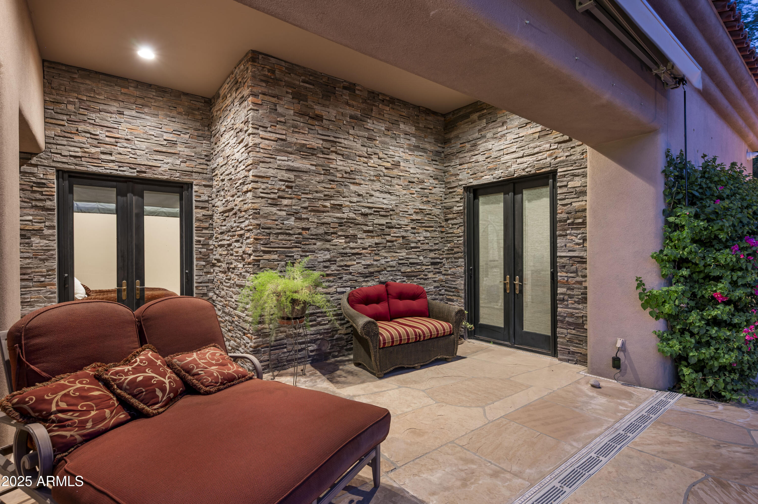 DESERT JEWEL ESTATES - Residential