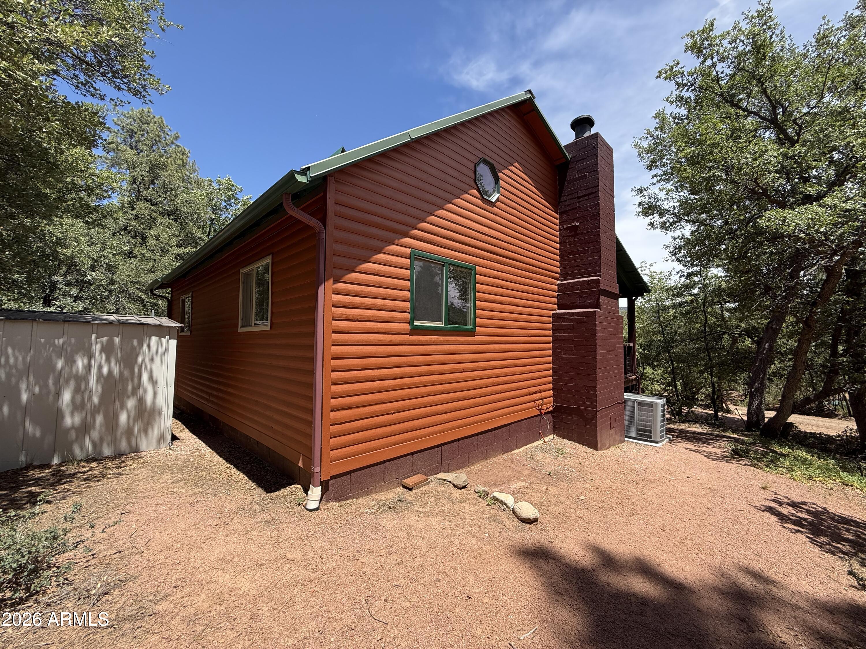 COOL PINES - Residential