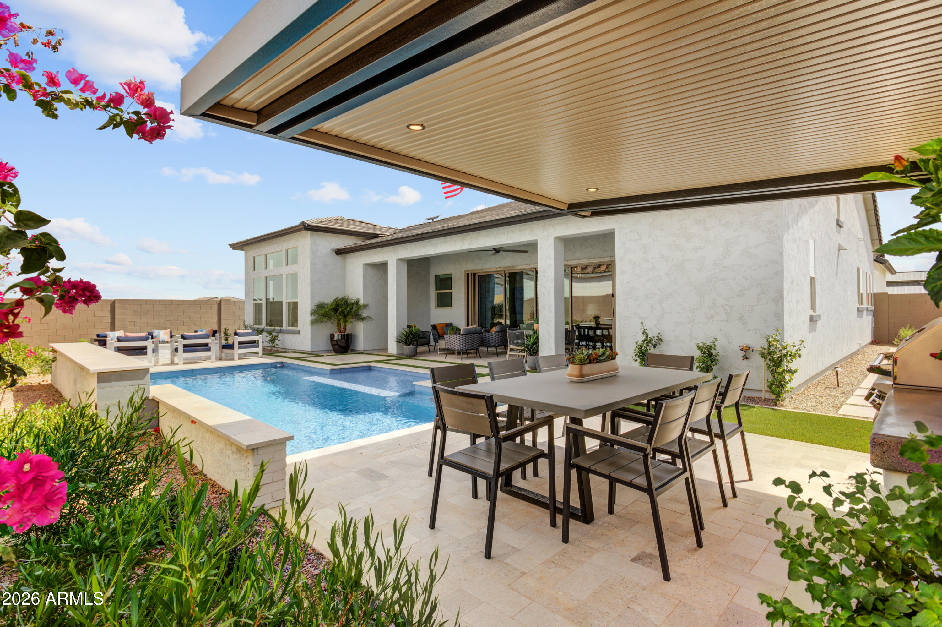 BLOSSOM ROCK PHASE 1 - Residential