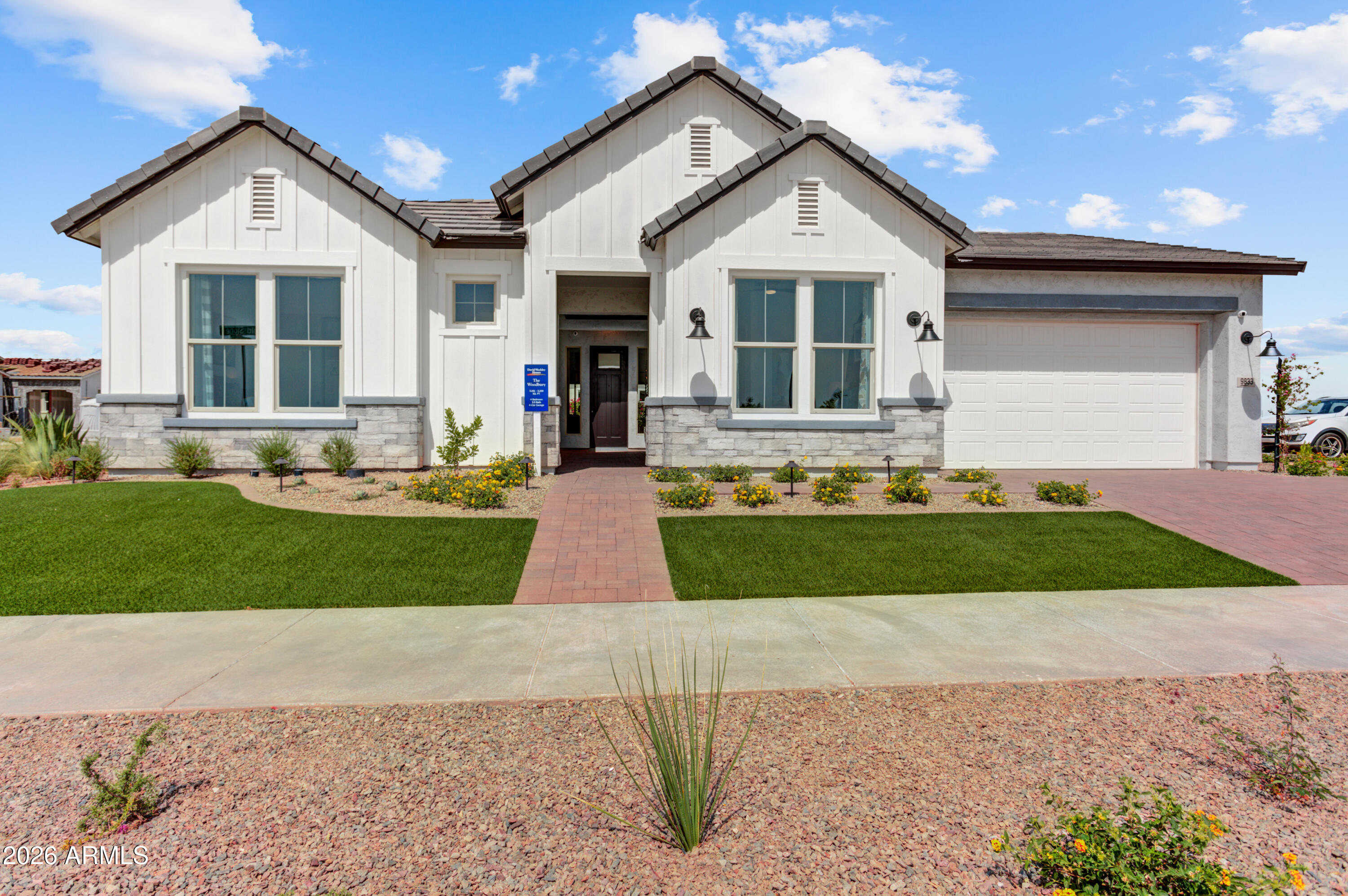 BLOSSOM ROCK PHASE 1 - Residential