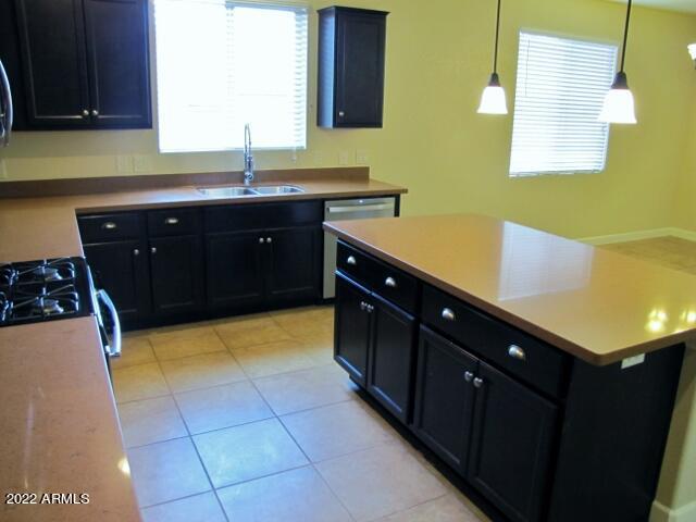 REFLECTIONS VALIENTE - Residential Lease