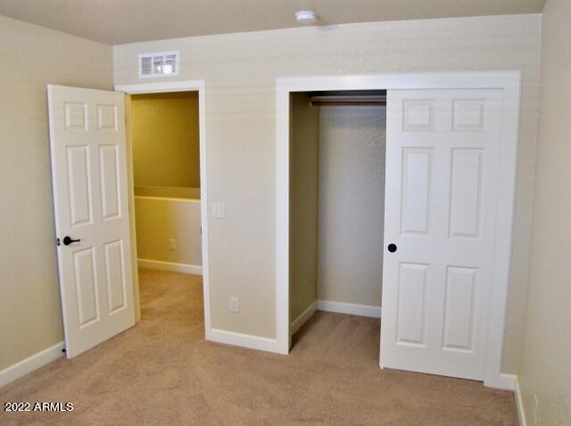 REFLECTIONS VALIENTE - Residential Lease