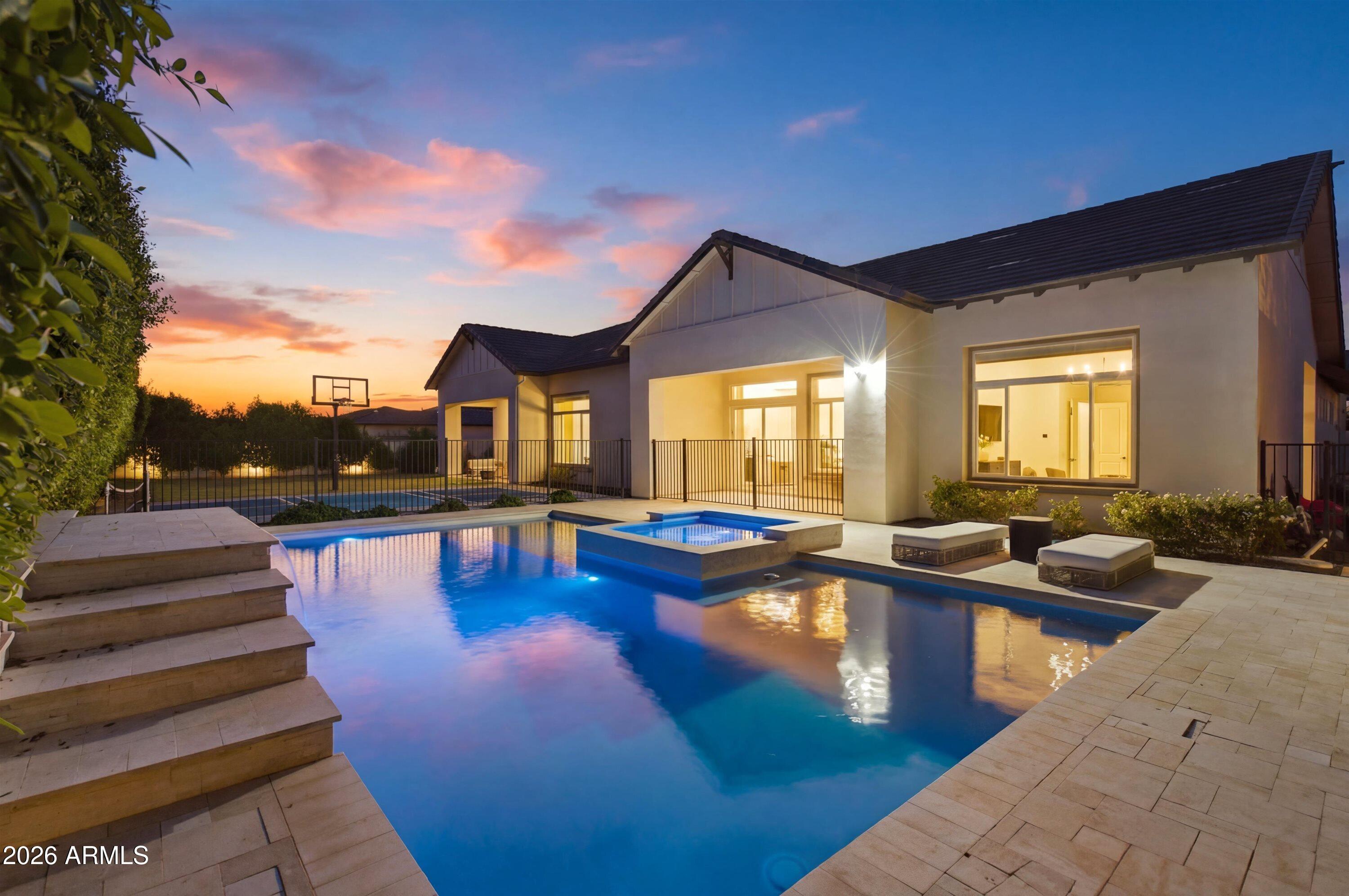 SONOQUI CREEK VILLAGE - Residential