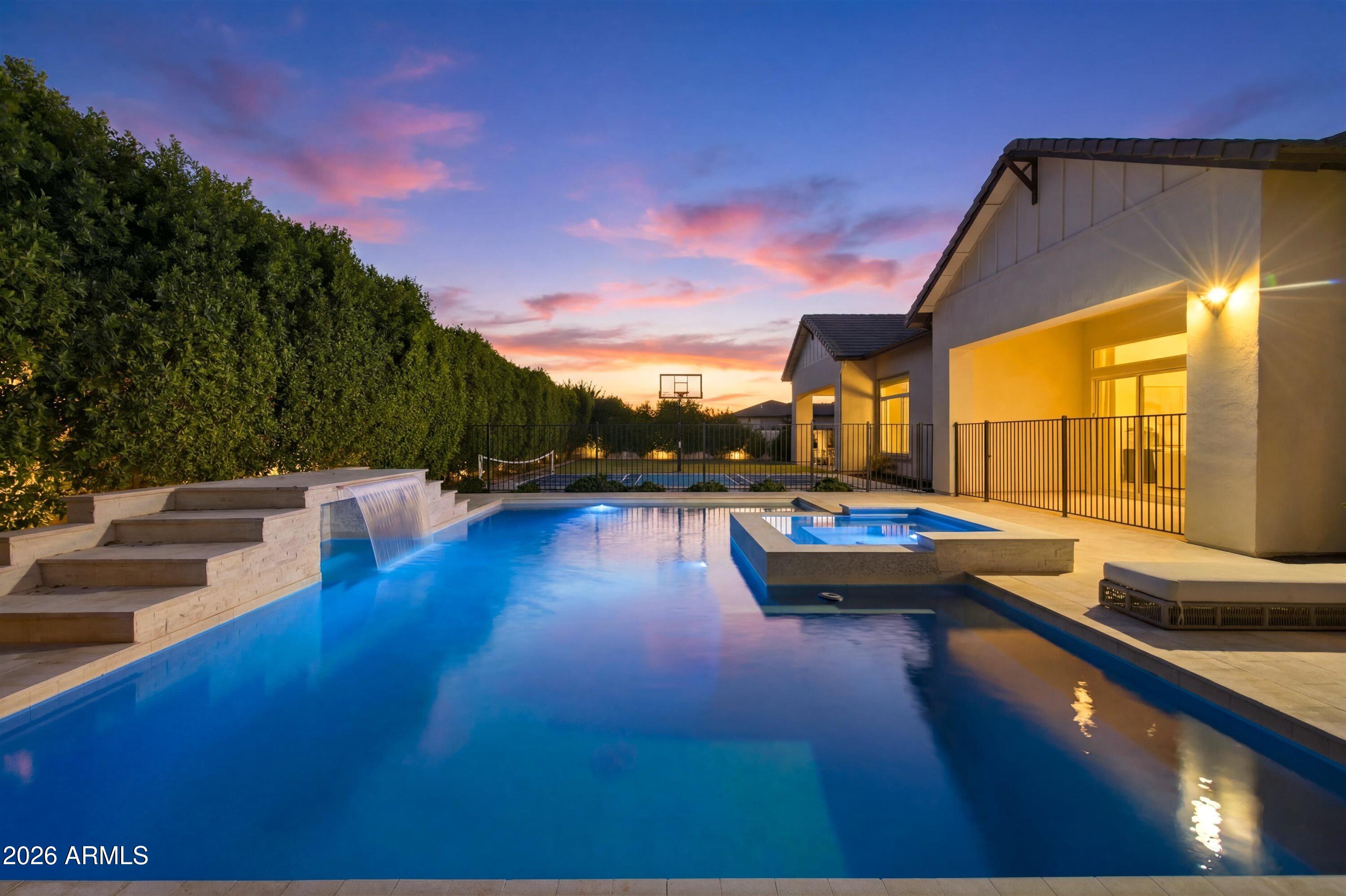 SONOQUI CREEK VILLAGE - Residential