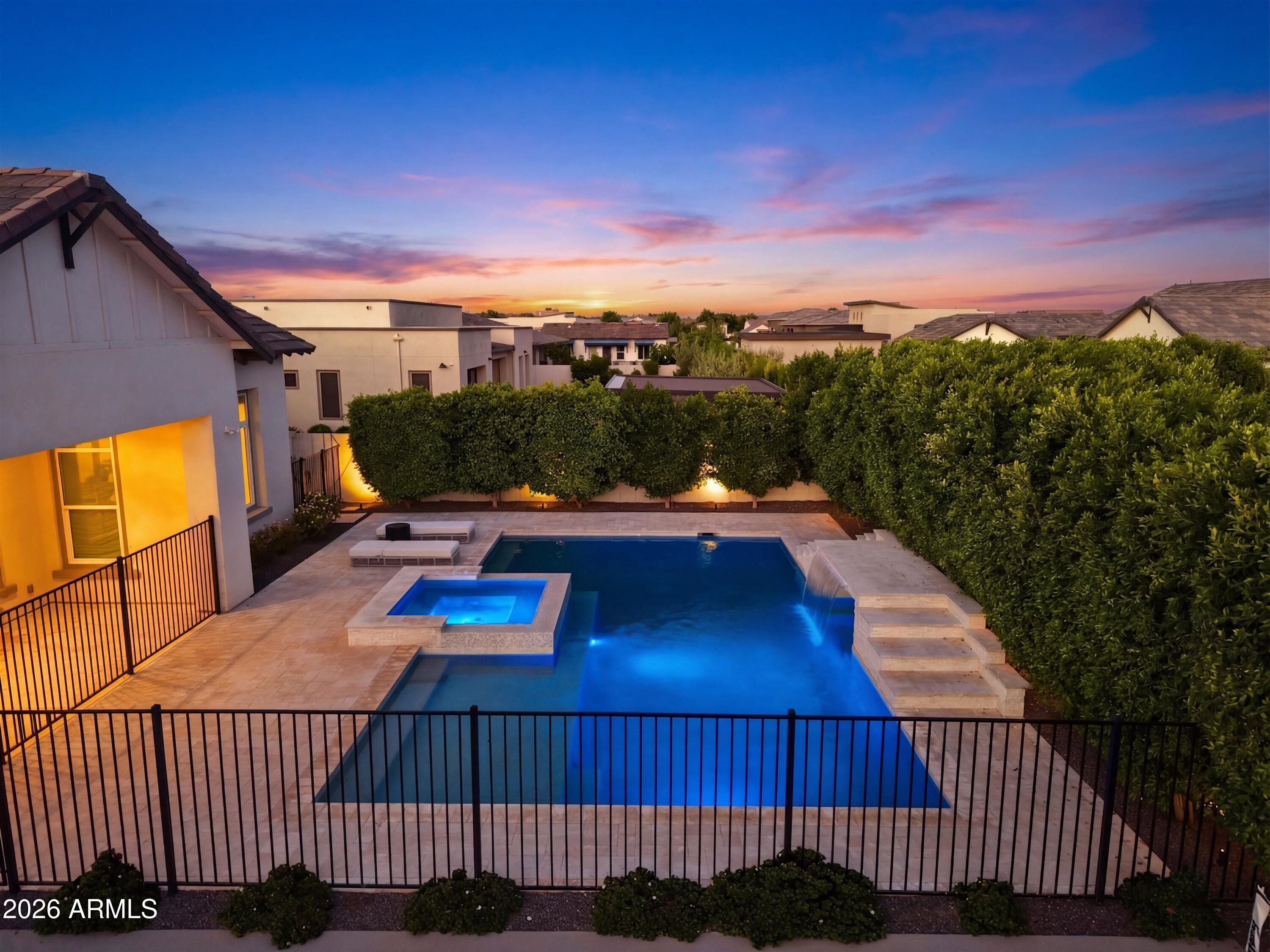 SONOQUI CREEK VILLAGE - Residential