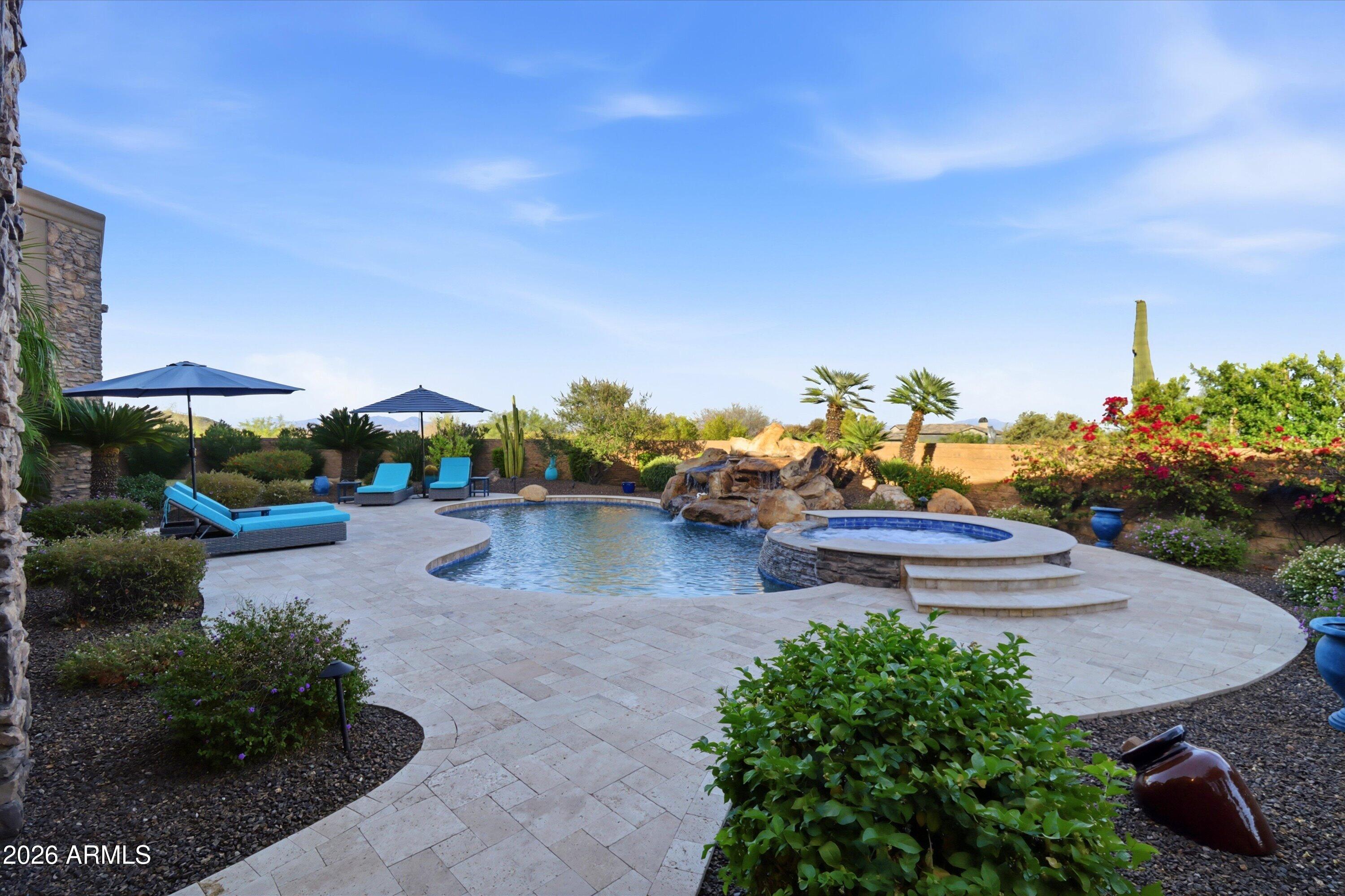 DESERT SUMMIT - Residential