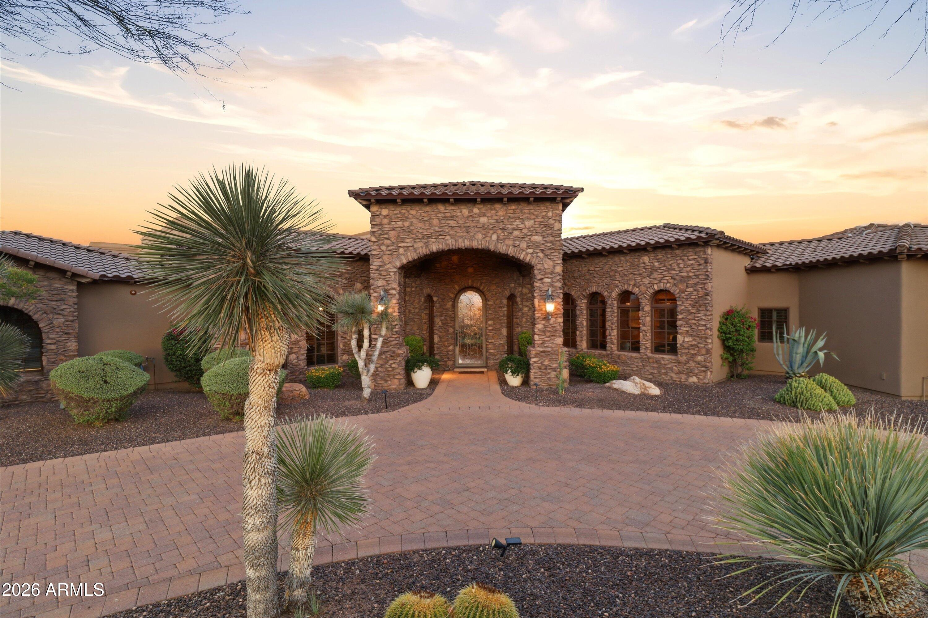 DESERT SUMMIT - Residential