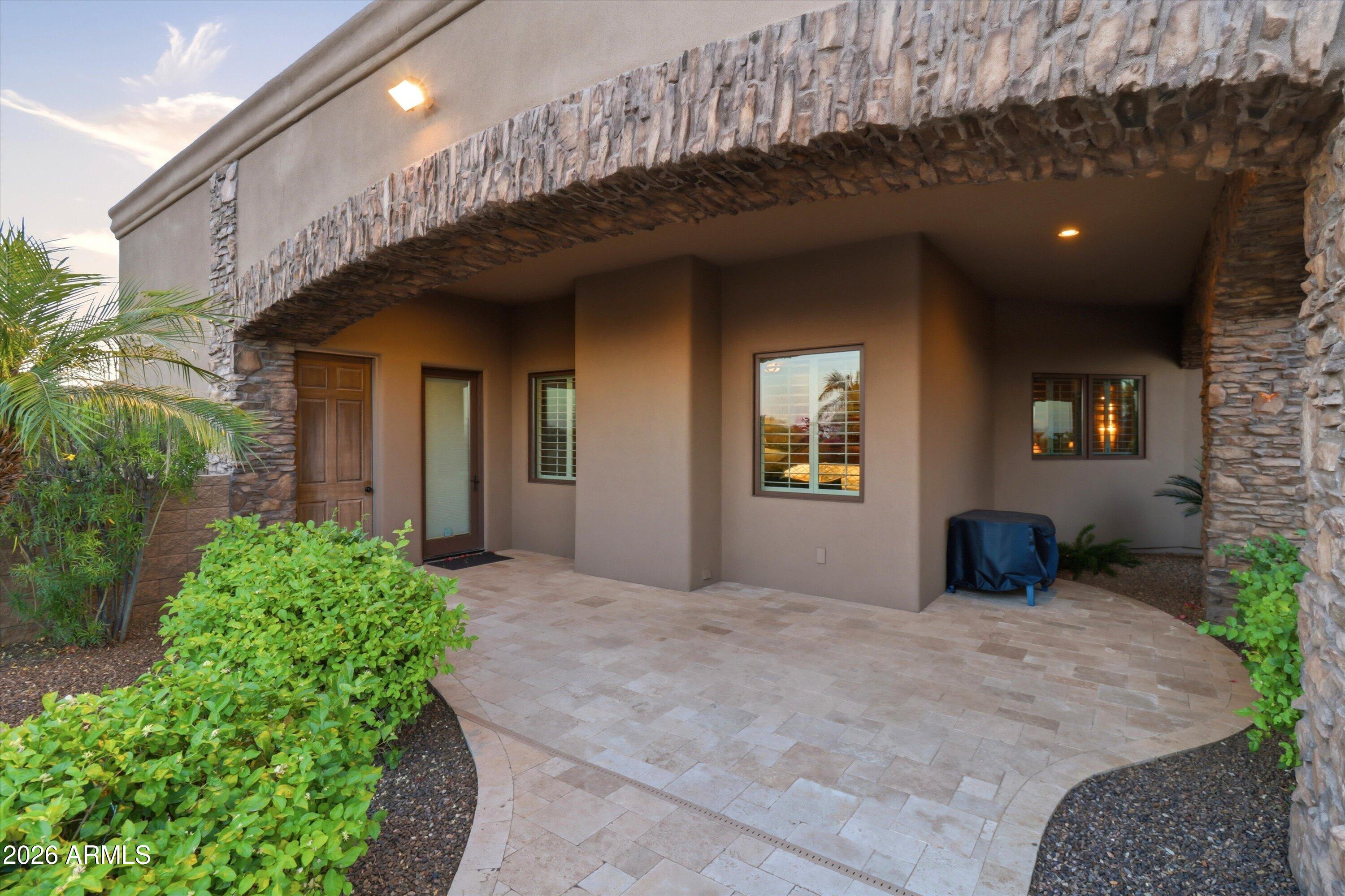 DESERT SUMMIT - Residential