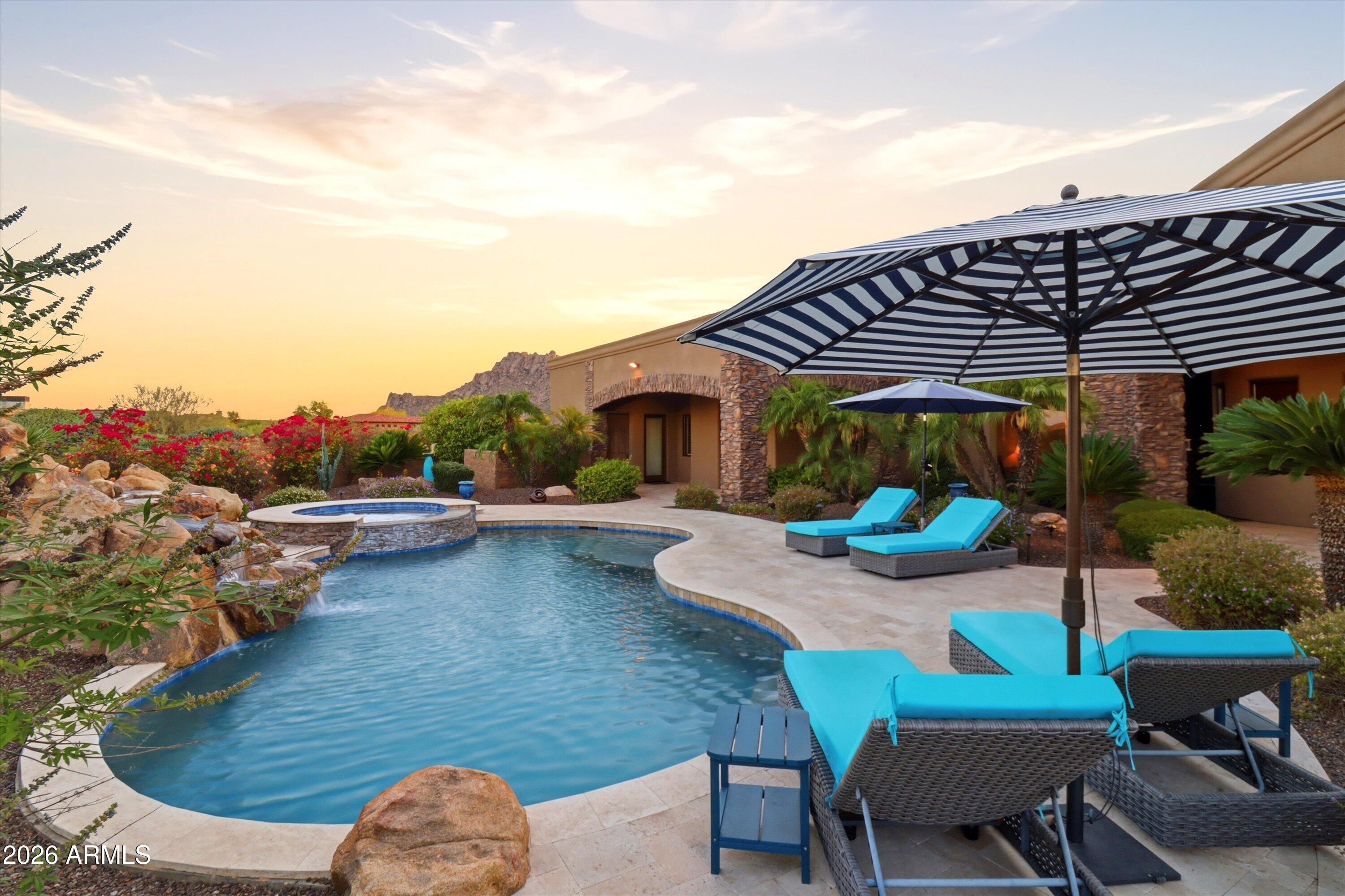 DESERT SUMMIT - Residential