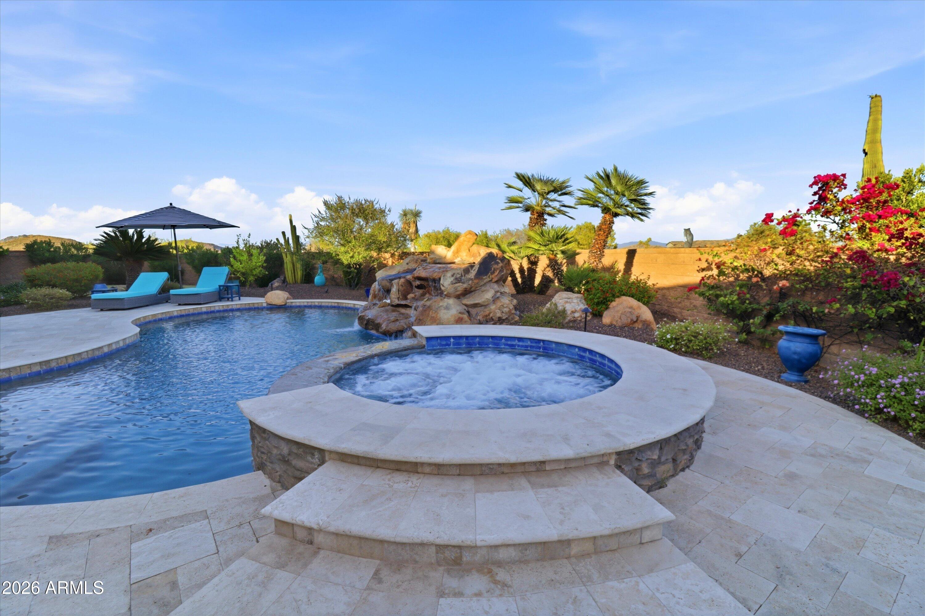 DESERT SUMMIT - Residential