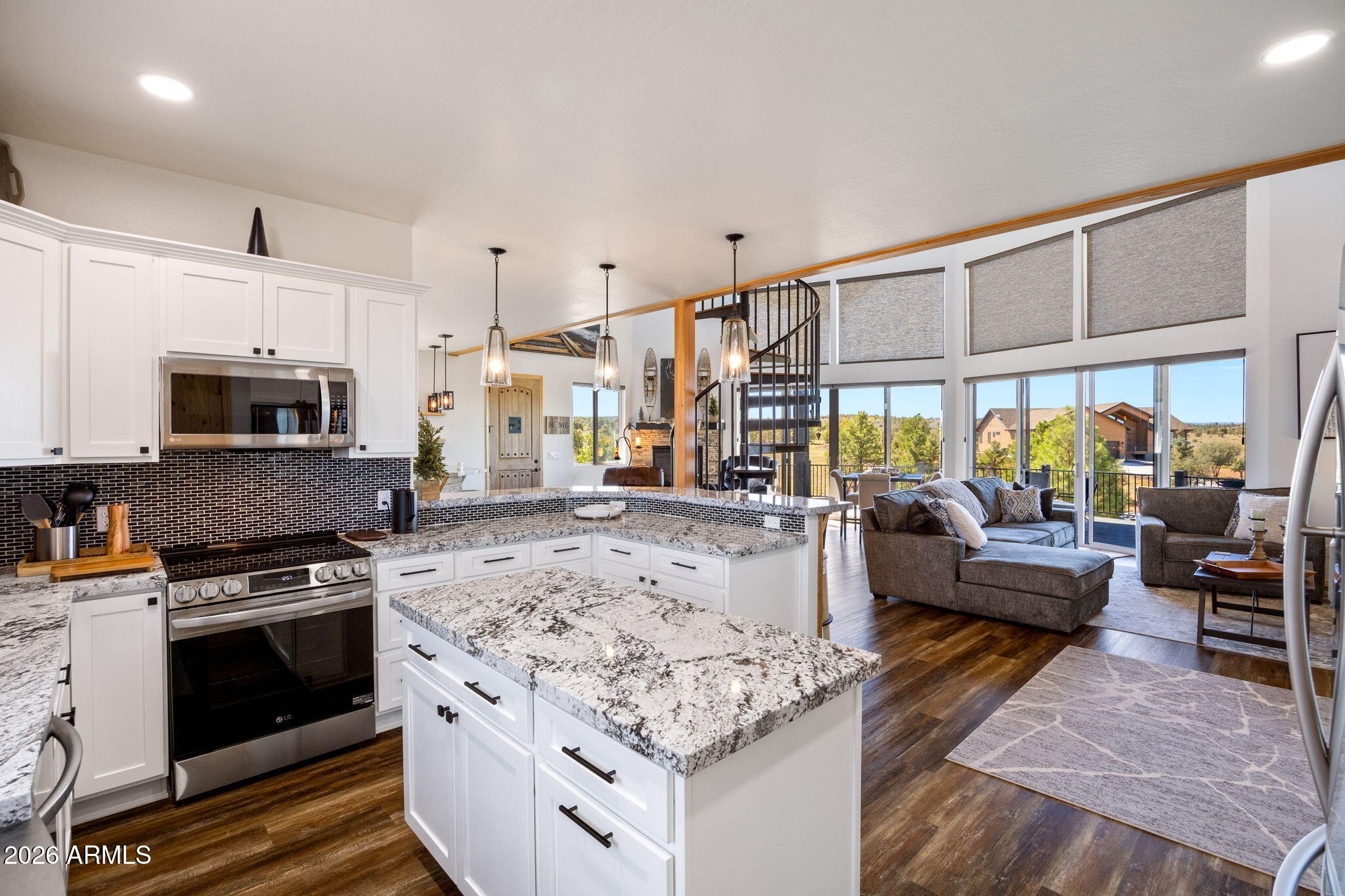 BEAR COUNTRY ESTATES - Residential