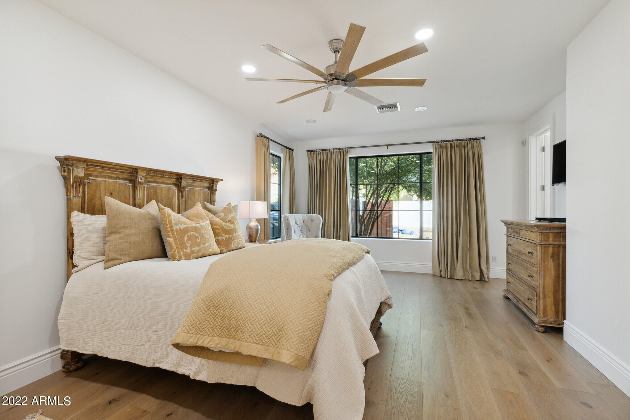 VILLA CAPISTRANO 2 LOT 1-40 - Residential