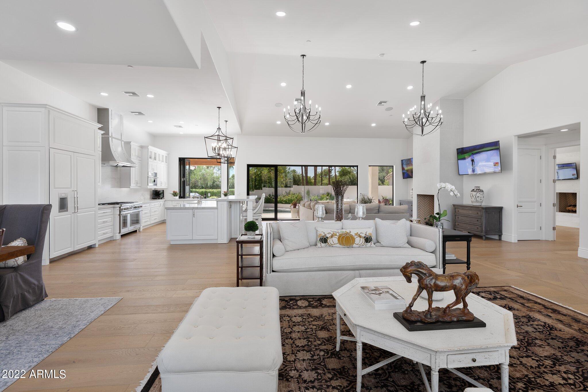 VILLA CAPISTRANO 2 LOT 1-40 - Residential