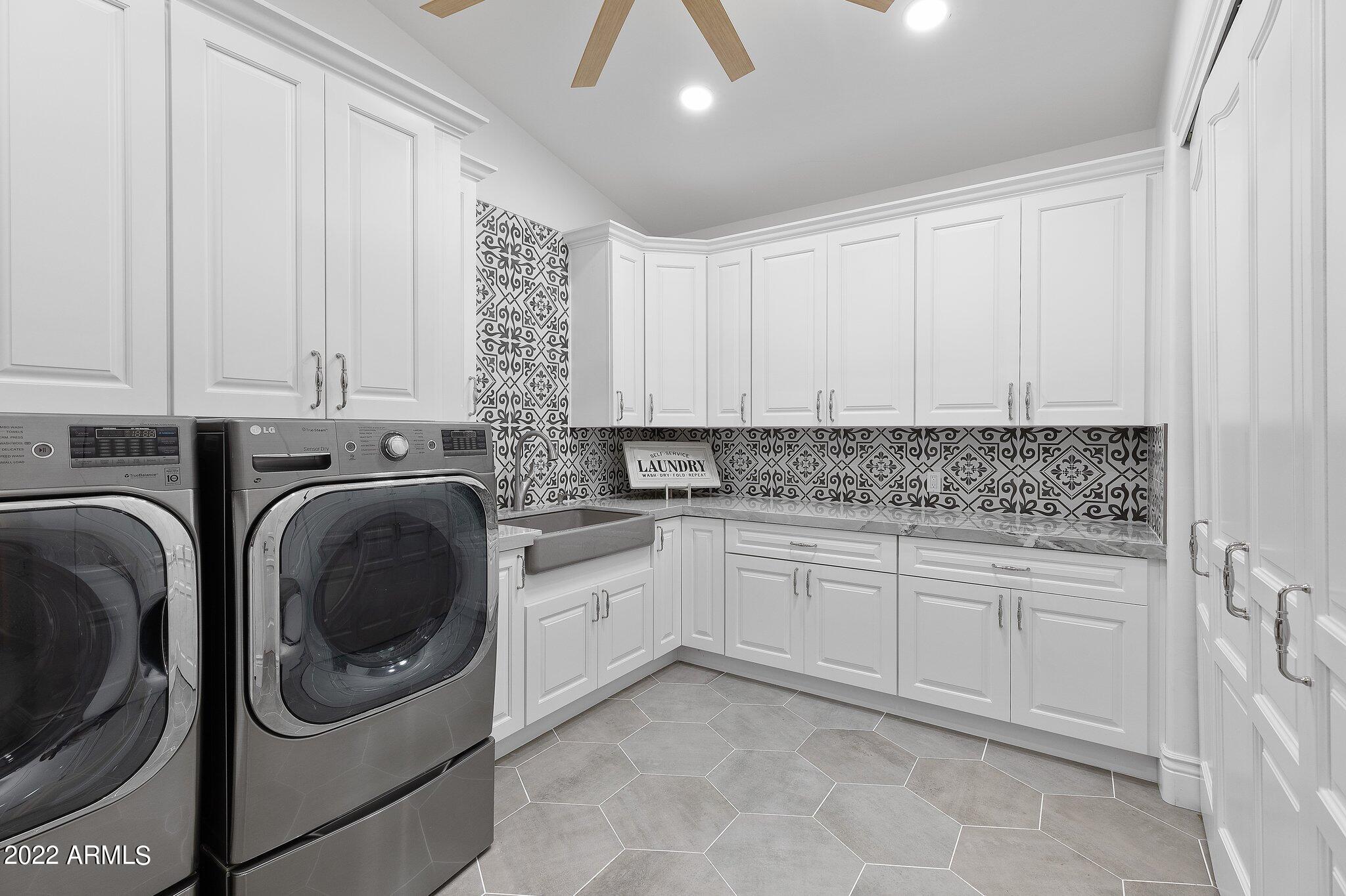VILLA CAPISTRANO 2 LOT 1-40 - Residential