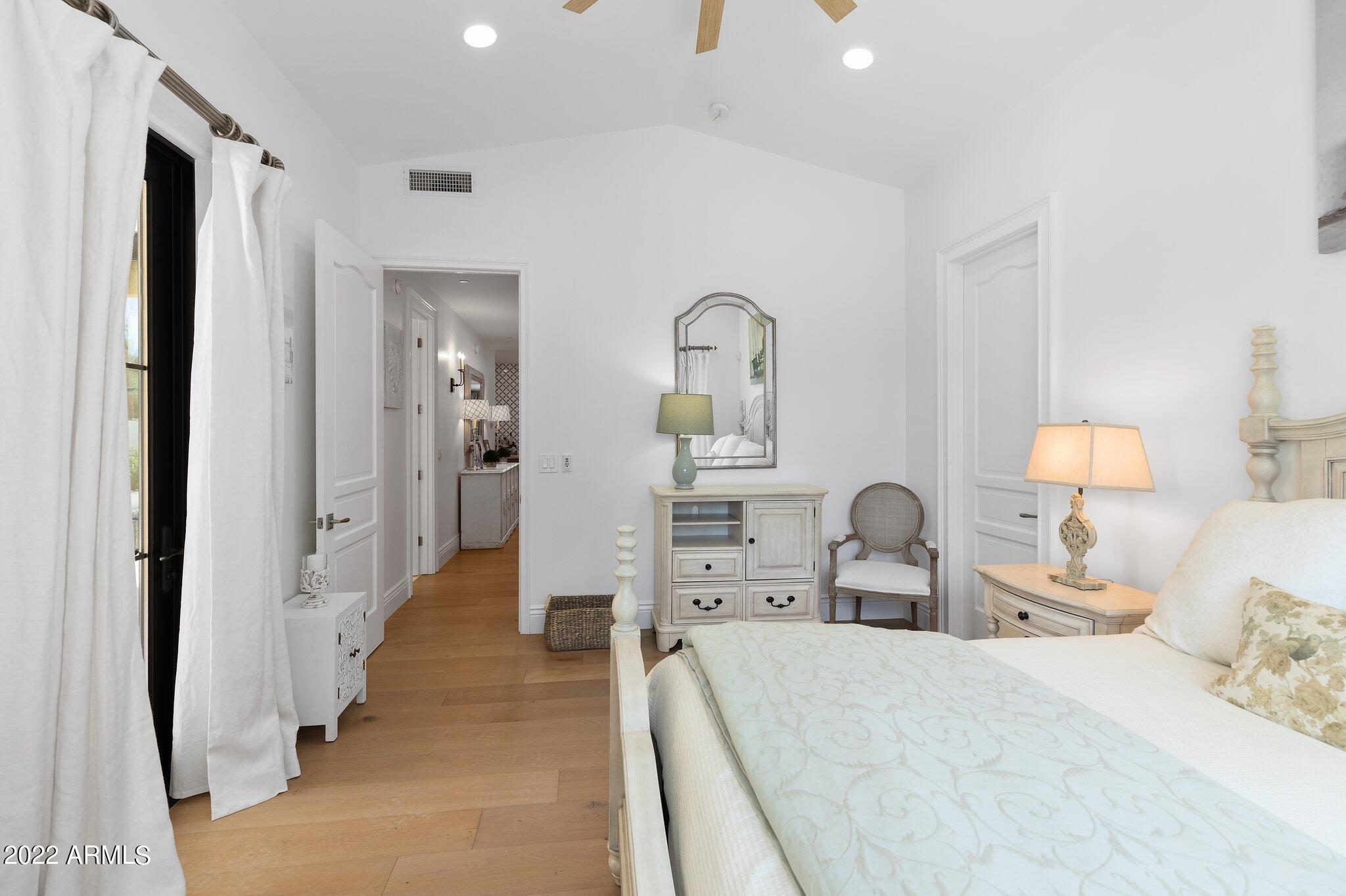 VILLA CAPISTRANO 2 LOT 1-40 - Residential