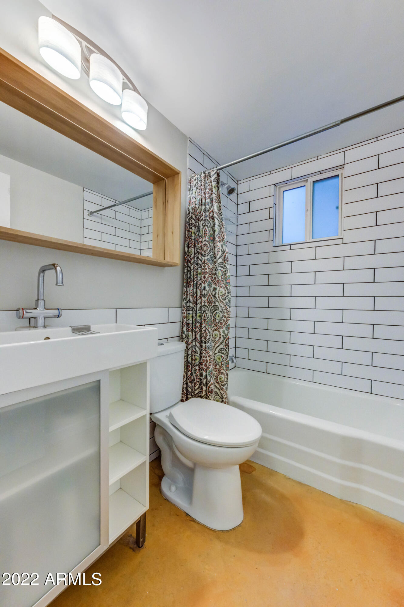 CHURCHILL ADDITION - Residential Income