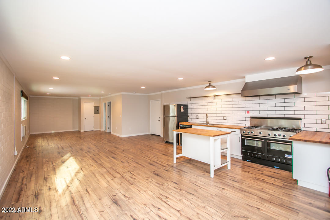 CHURCHILL ADDITION - Residential Income