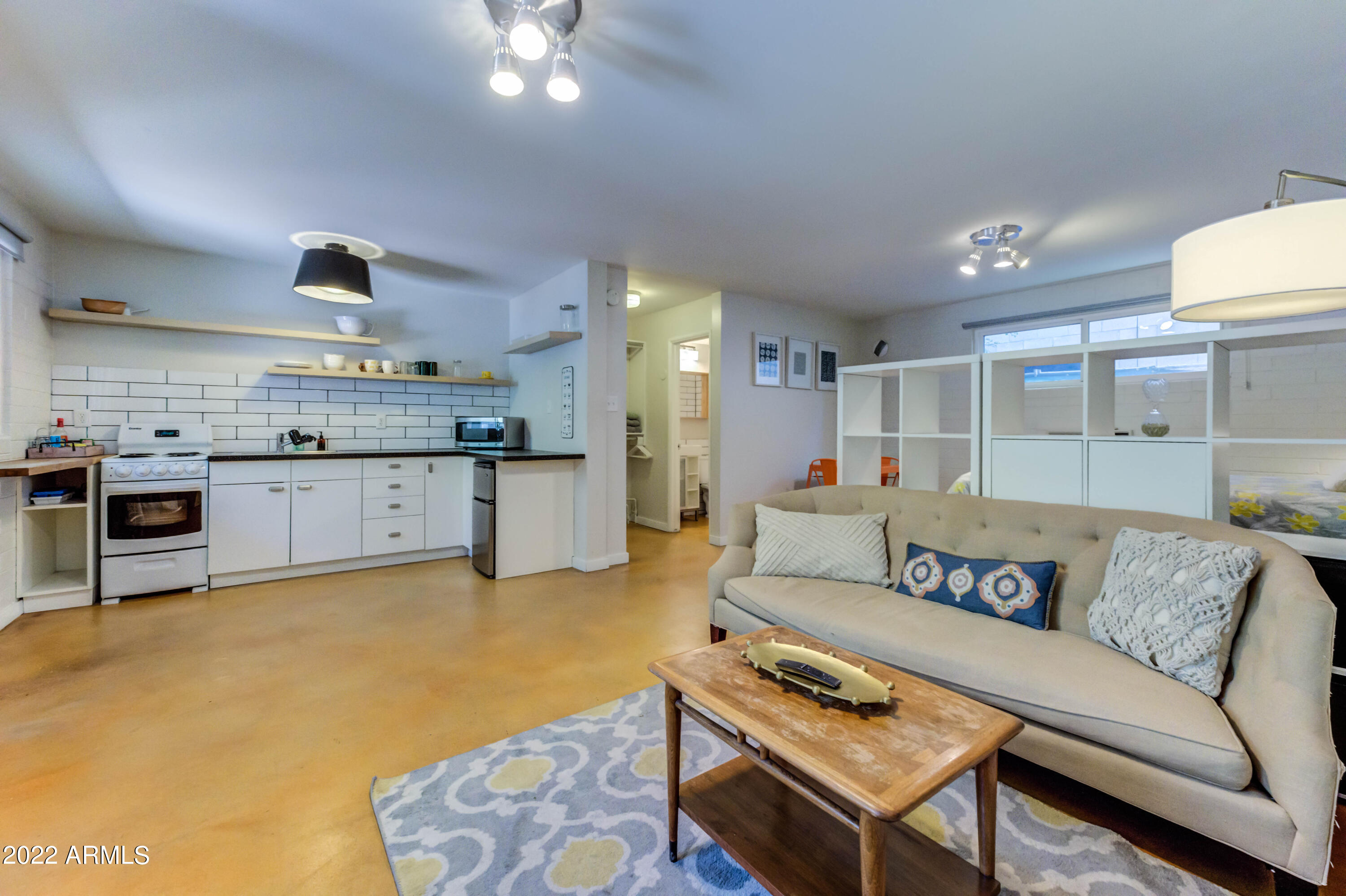 CHURCHILL ADDITION - Residential Income
