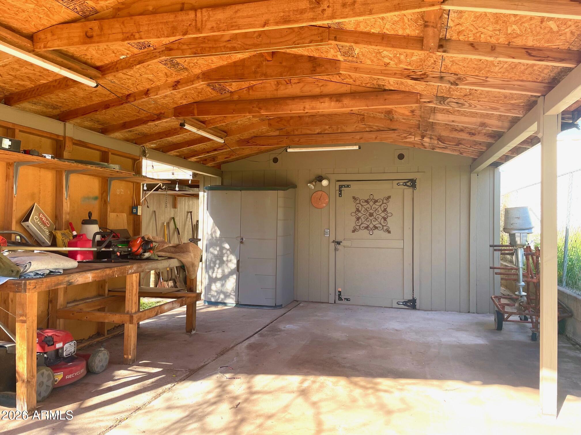 MIRAMONTE ACRES - Residential