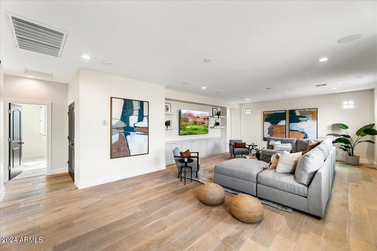 WINDGATE RANCH - Residential