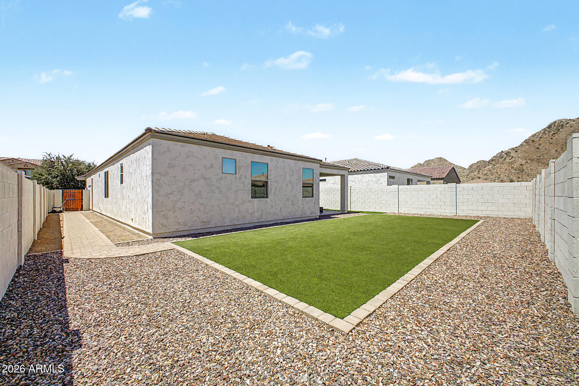 SAN TAN HEIGHTS PARCEL C-4 - Residential