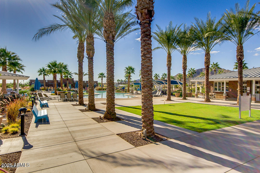 VERRADO PARCEL 4.902 - Residential