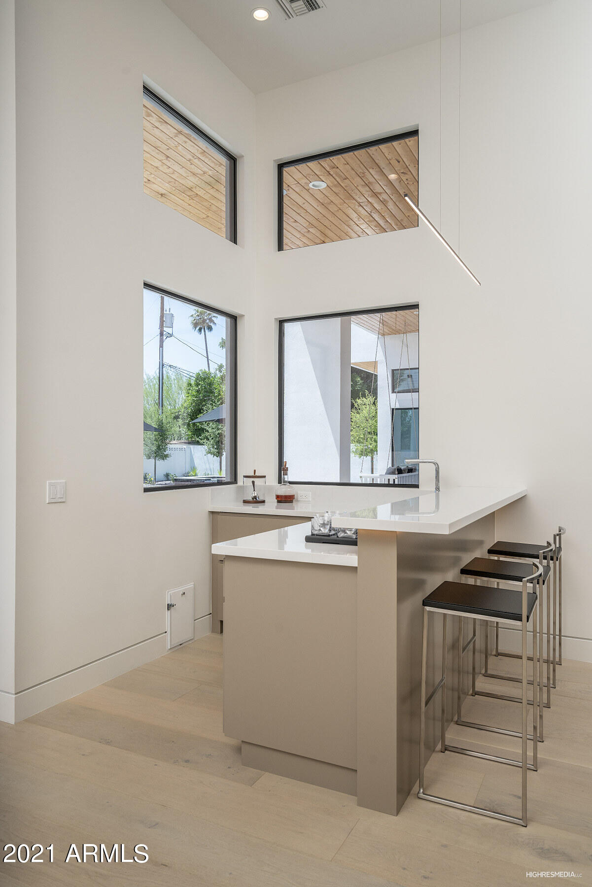 ARCADIA BLK 20 - Residential