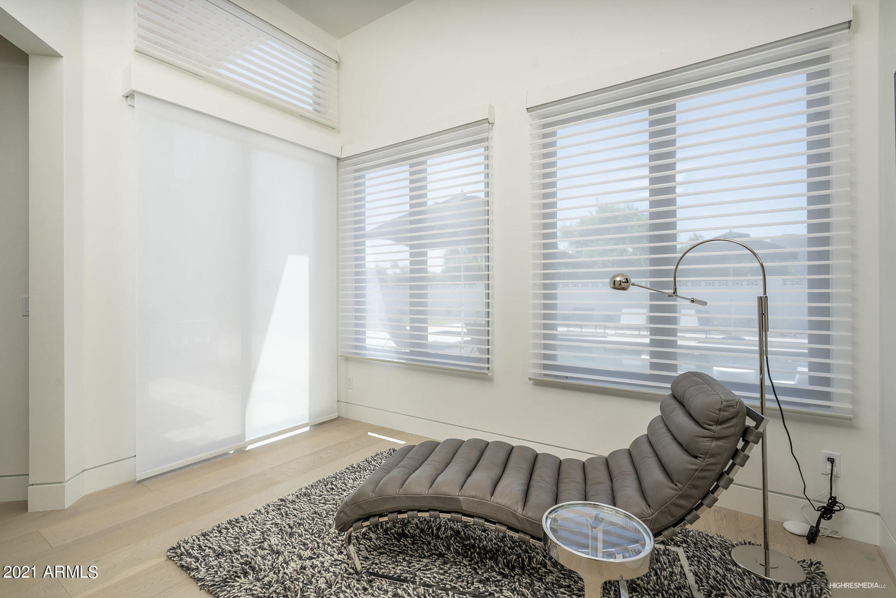 ARCADIA BLK 20 - Residential