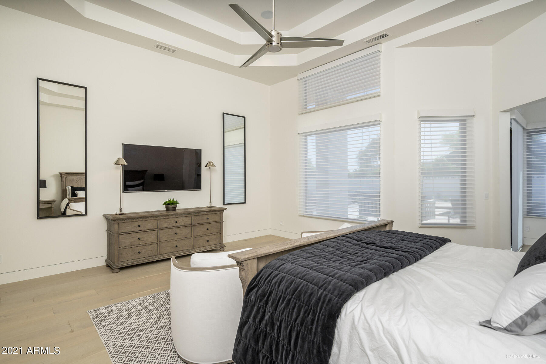 ARCADIA BLK 20 - Residential