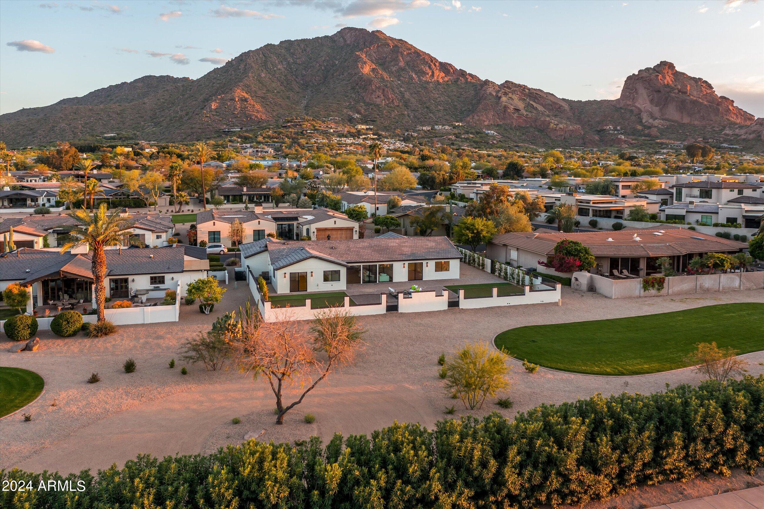 MOUNTAIN SHADOWS RESORT - Residential