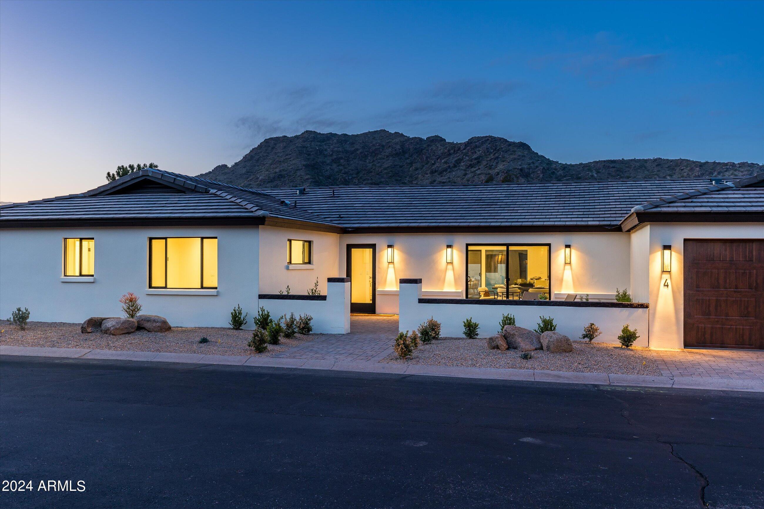 MOUNTAIN SHADOWS RESORT - Residential