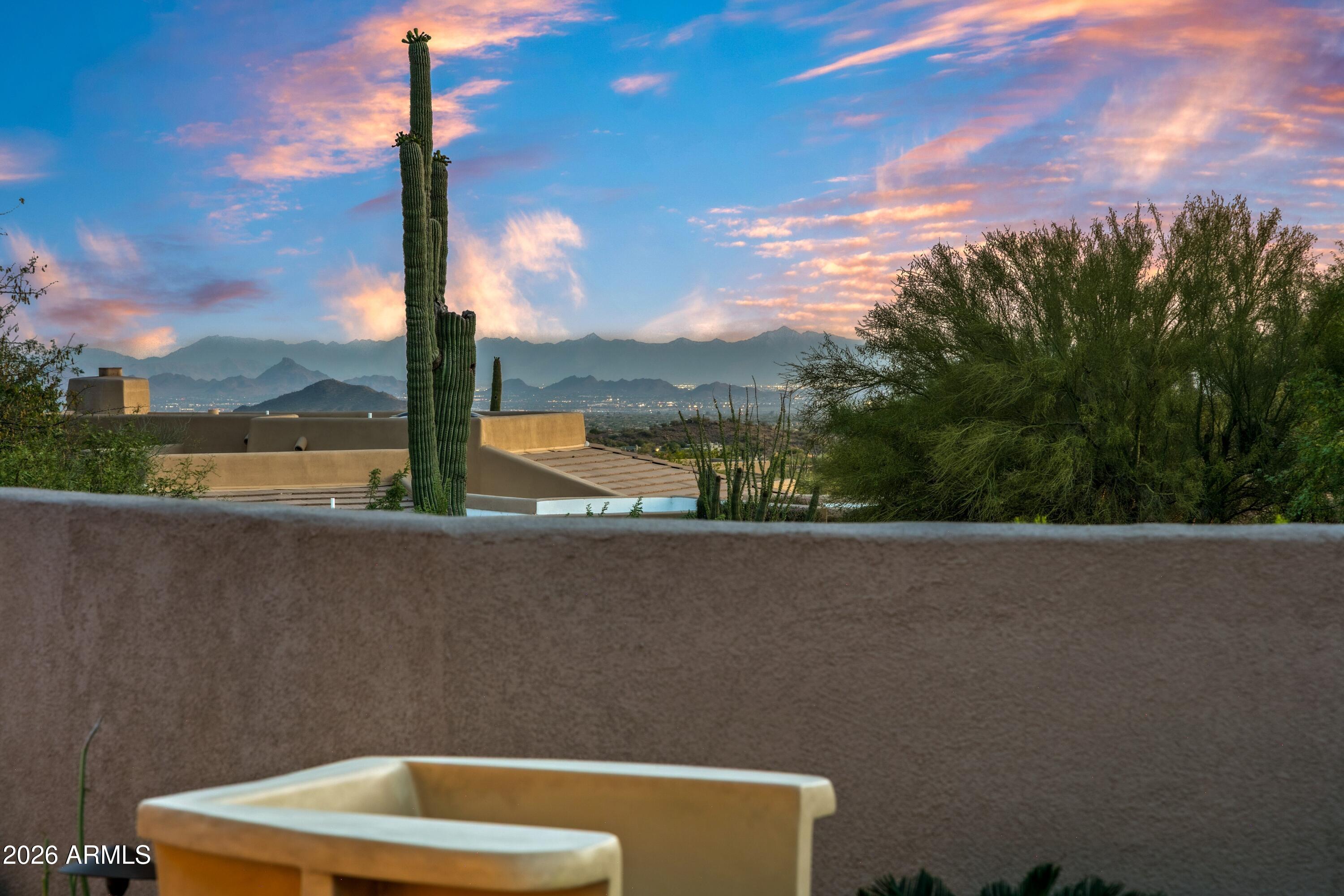 DESERT MOUNTAIN - Residential