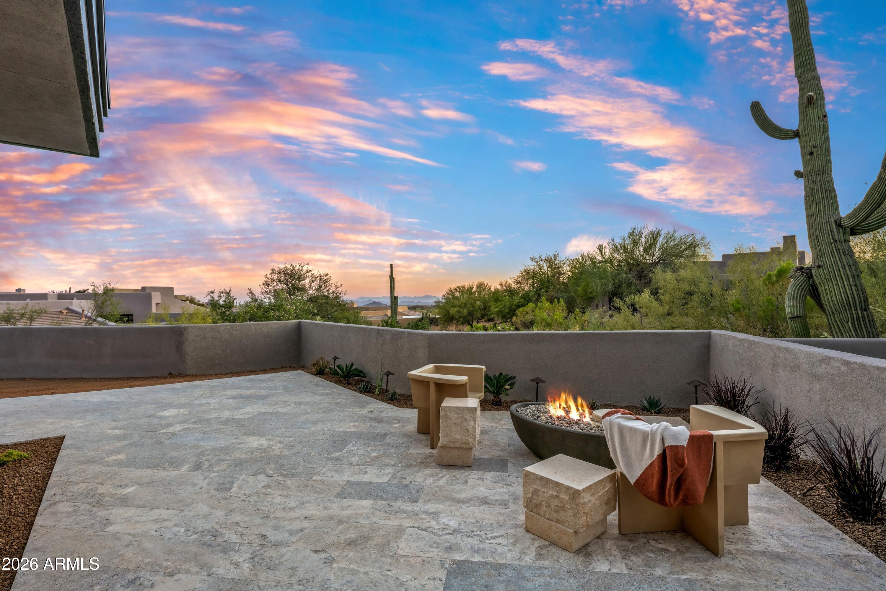 DESERT MOUNTAIN - Residential