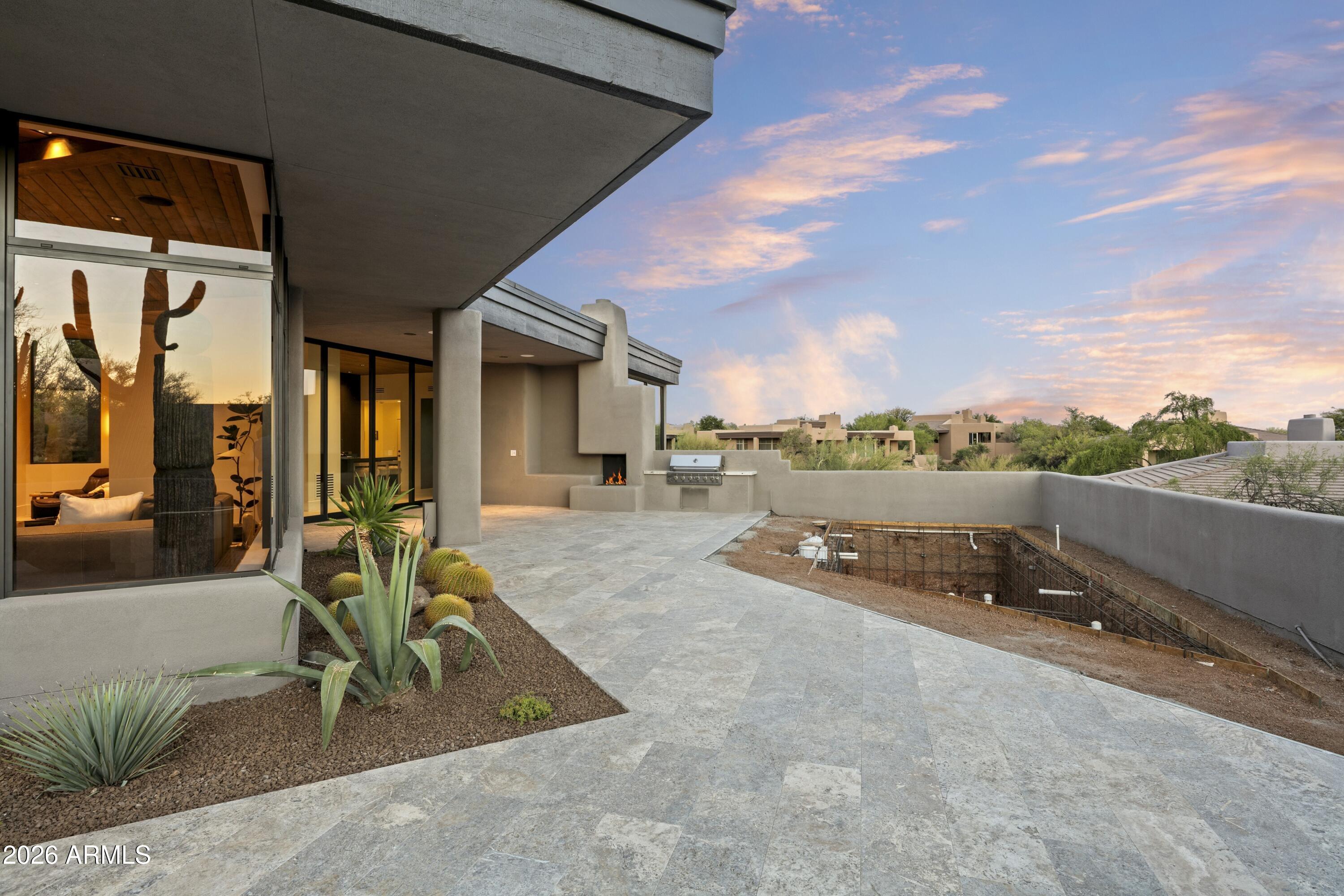 DESERT MOUNTAIN - Residential