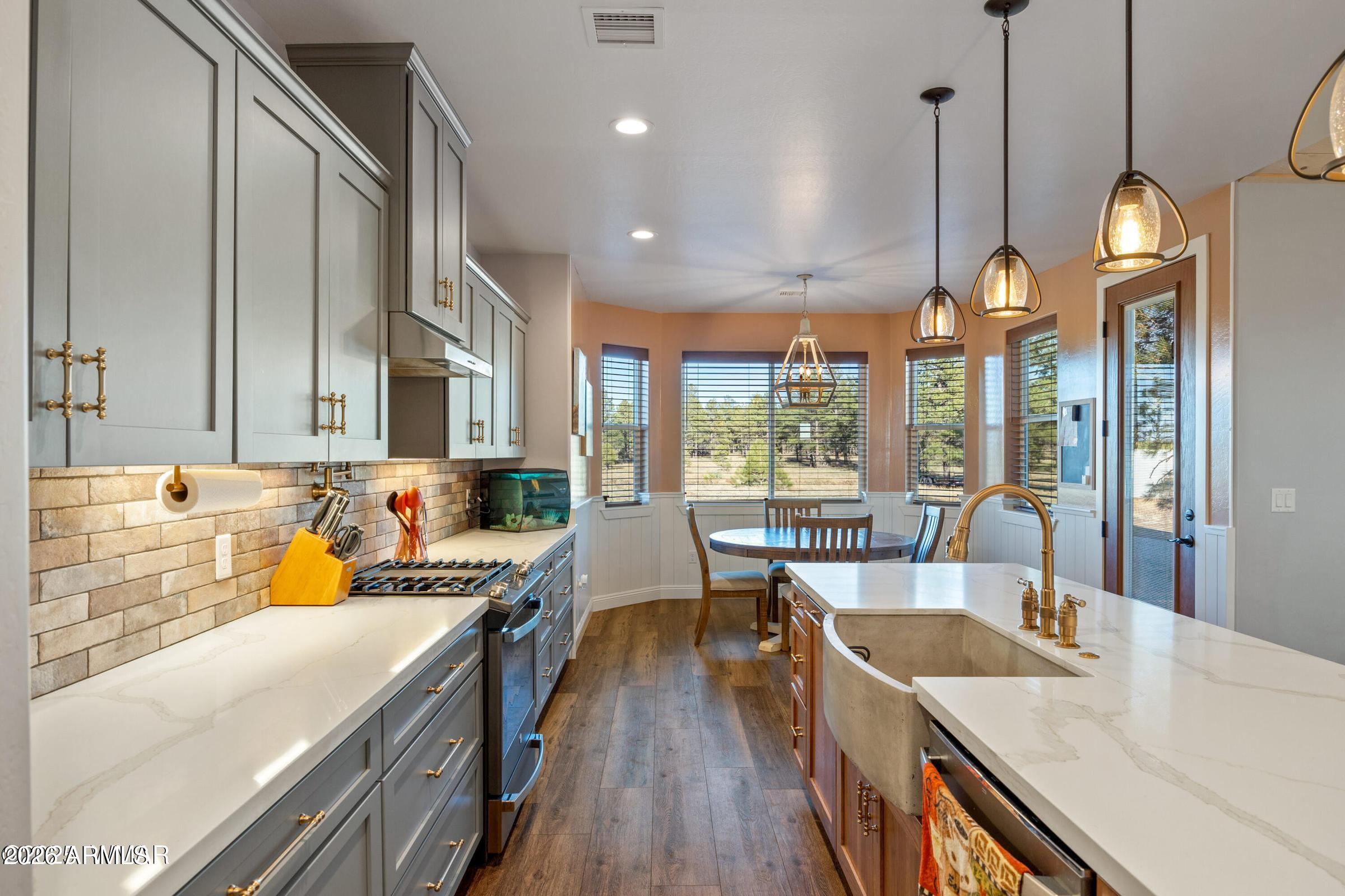 Lakeside - Residential
