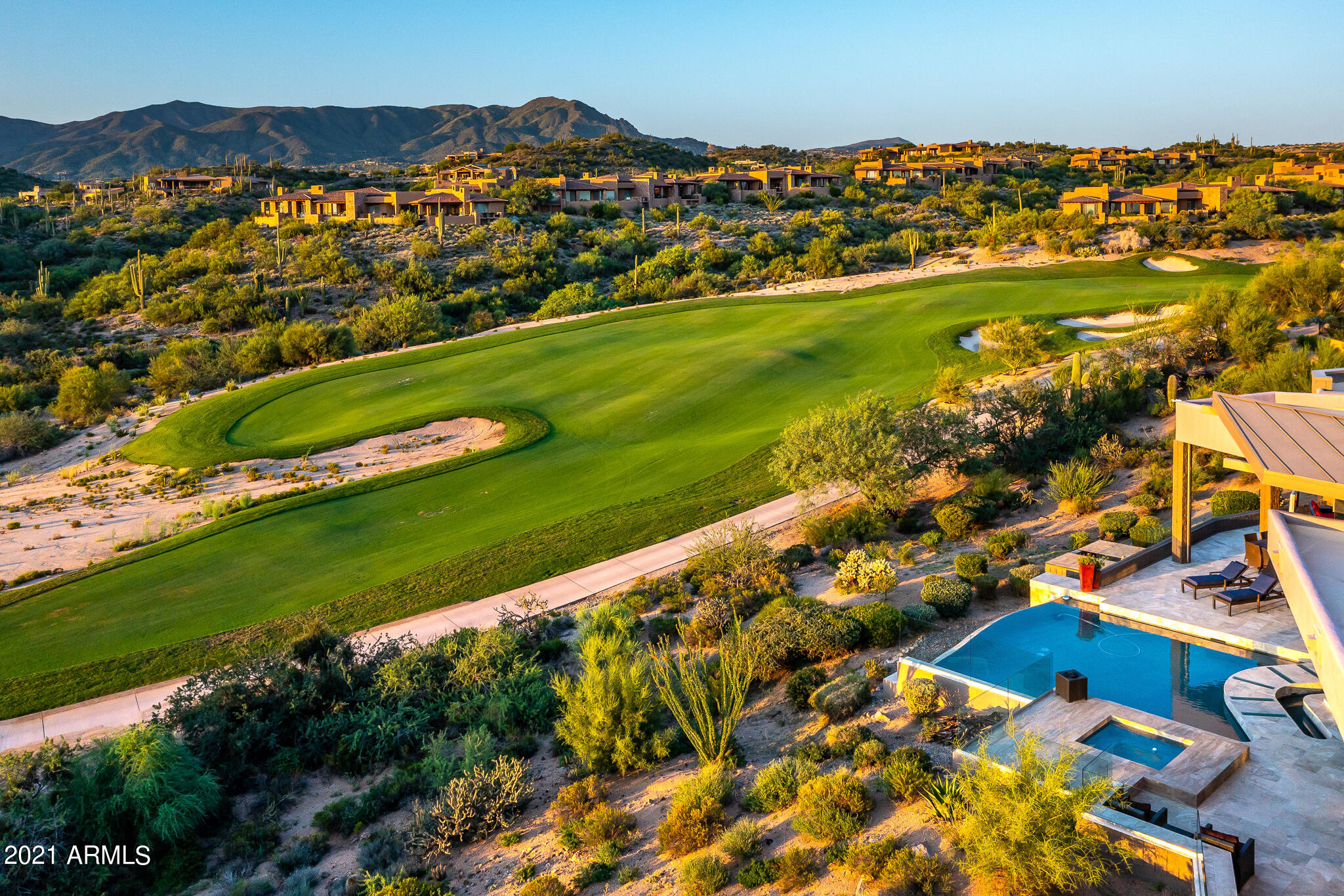 DESERT MOUNTAIN - Residential