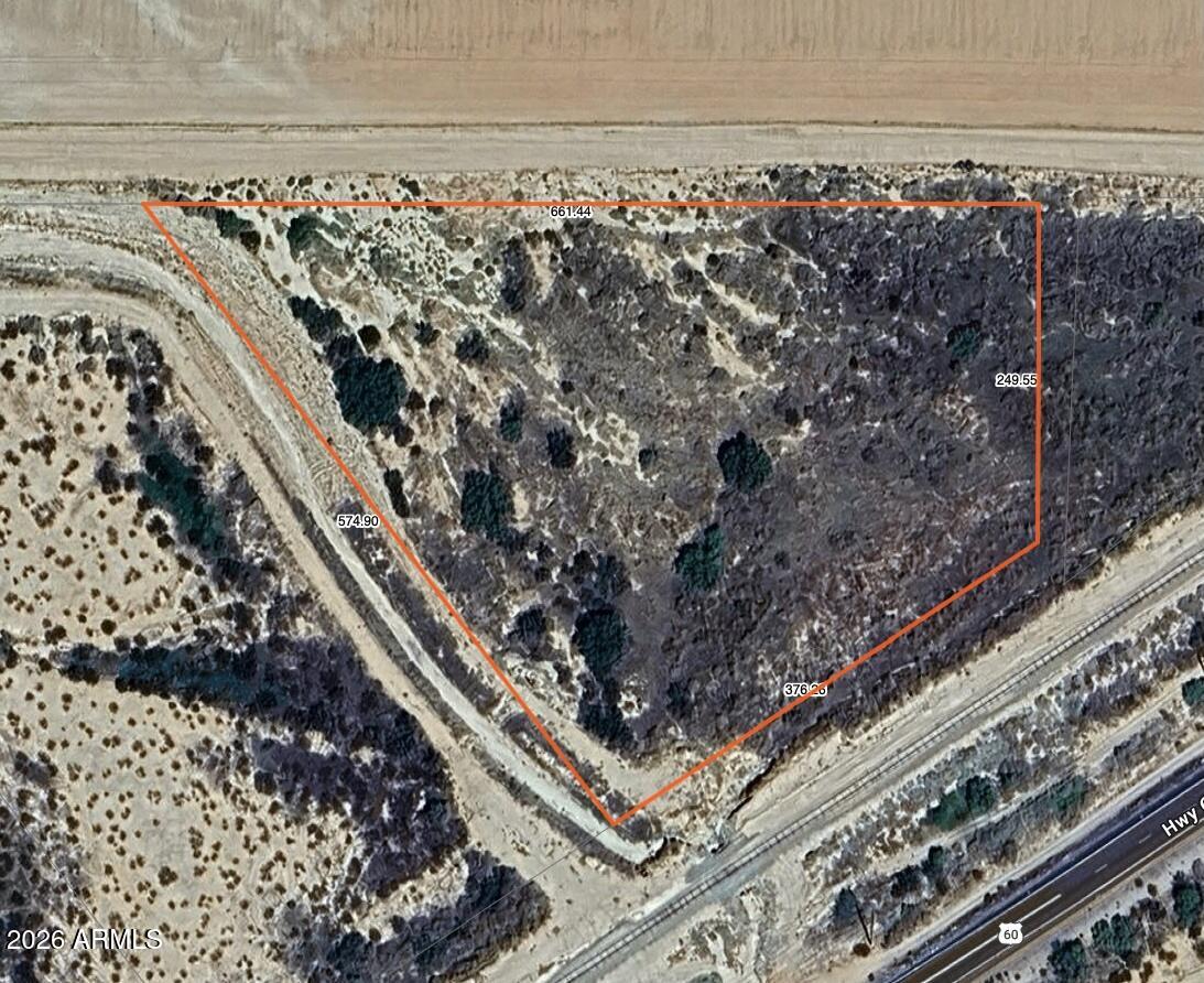 This beautiful 4.36-acre lot offers frontage along a well-maintained farm road next to Hwy 60 in a peaceful rural setting. The land is flat and ideal for horses, plenty of space for your home & outdoor activities. Manufactured homes, site-built homes & other types are all welcome in this friendly area. Outdoor enthusiasts will love the lifestyle here--perfect for horseback riding, roping, hiking & ATV adventures. Surrounded by vast stretches of state and BLM public land, as well as large farms.
La Paz County borders the Colorado River offering endless opportunities for boating & fishing. Just 38 miles north is Alamo Lake, one of Arizona's premier bass fishing destinations. This might be a great place to keep your boat! Many suitable uses and La Paz County is great to work with! Come see i
